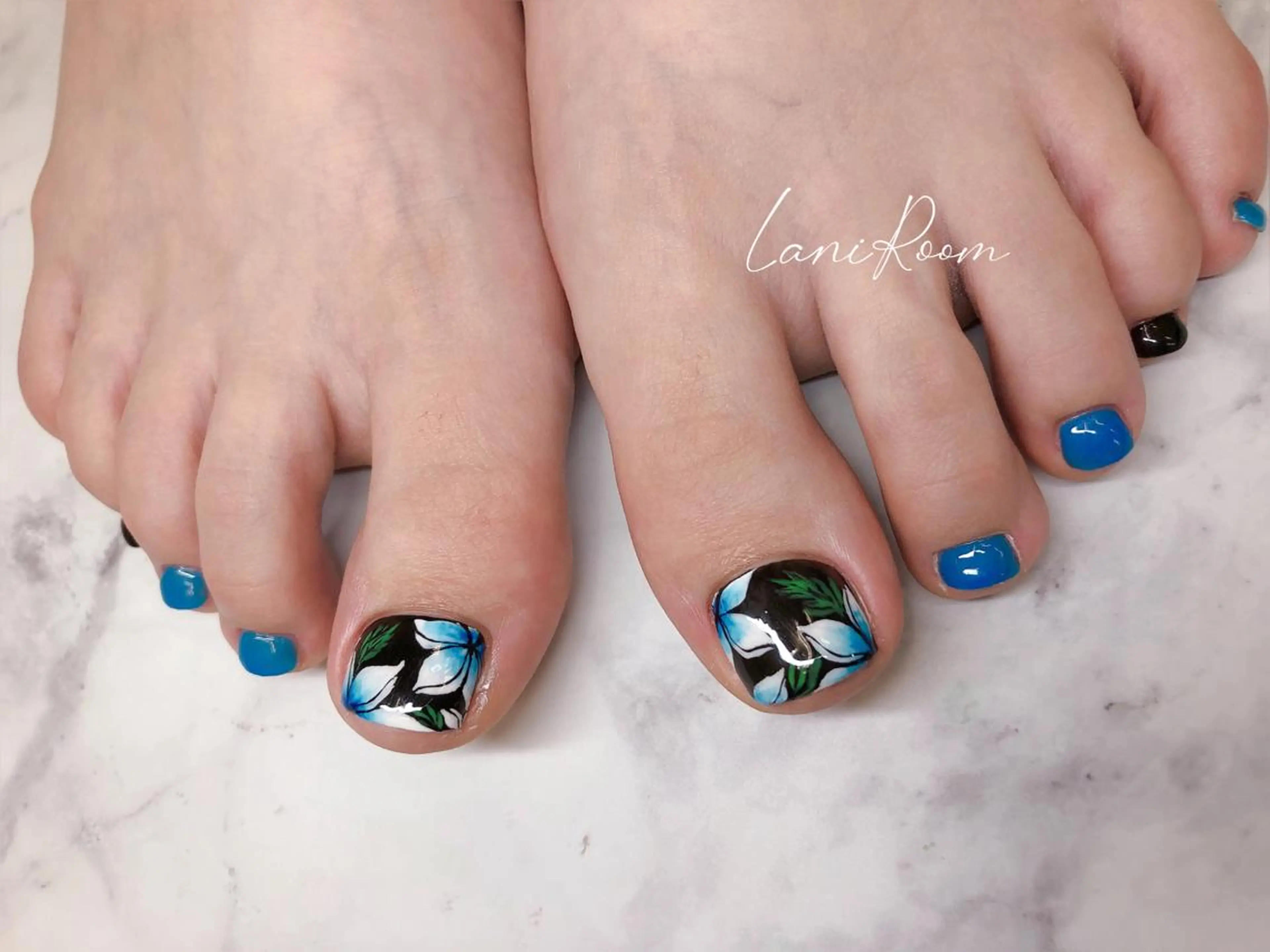 ネイル フットネイル 持ち込み その他(ネイル) LaniRoom所属・Lani Roomのネイルデザイン
