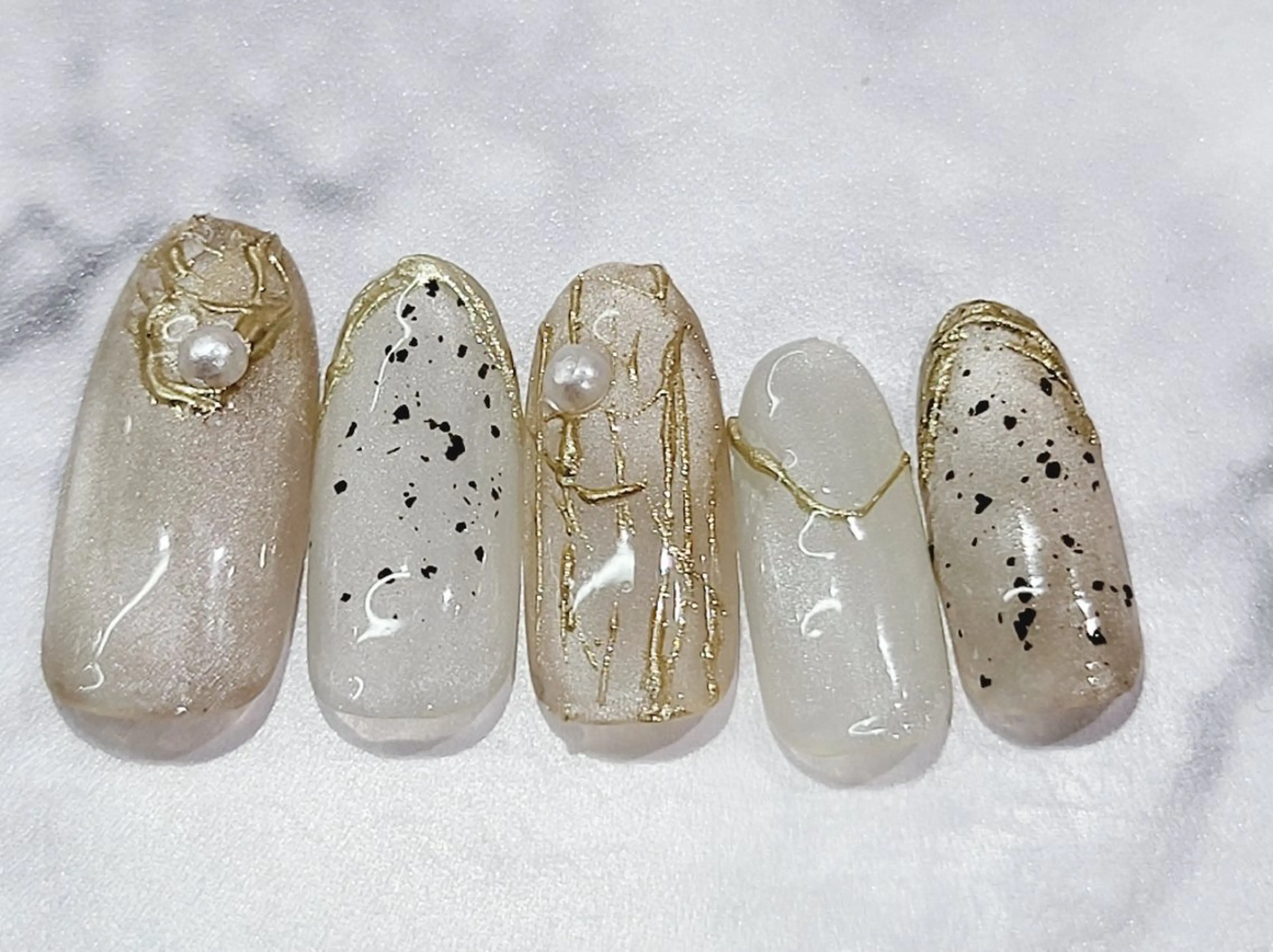 ネイル アートネイル ハンドネイル 矢野 美希のネイルデザイン