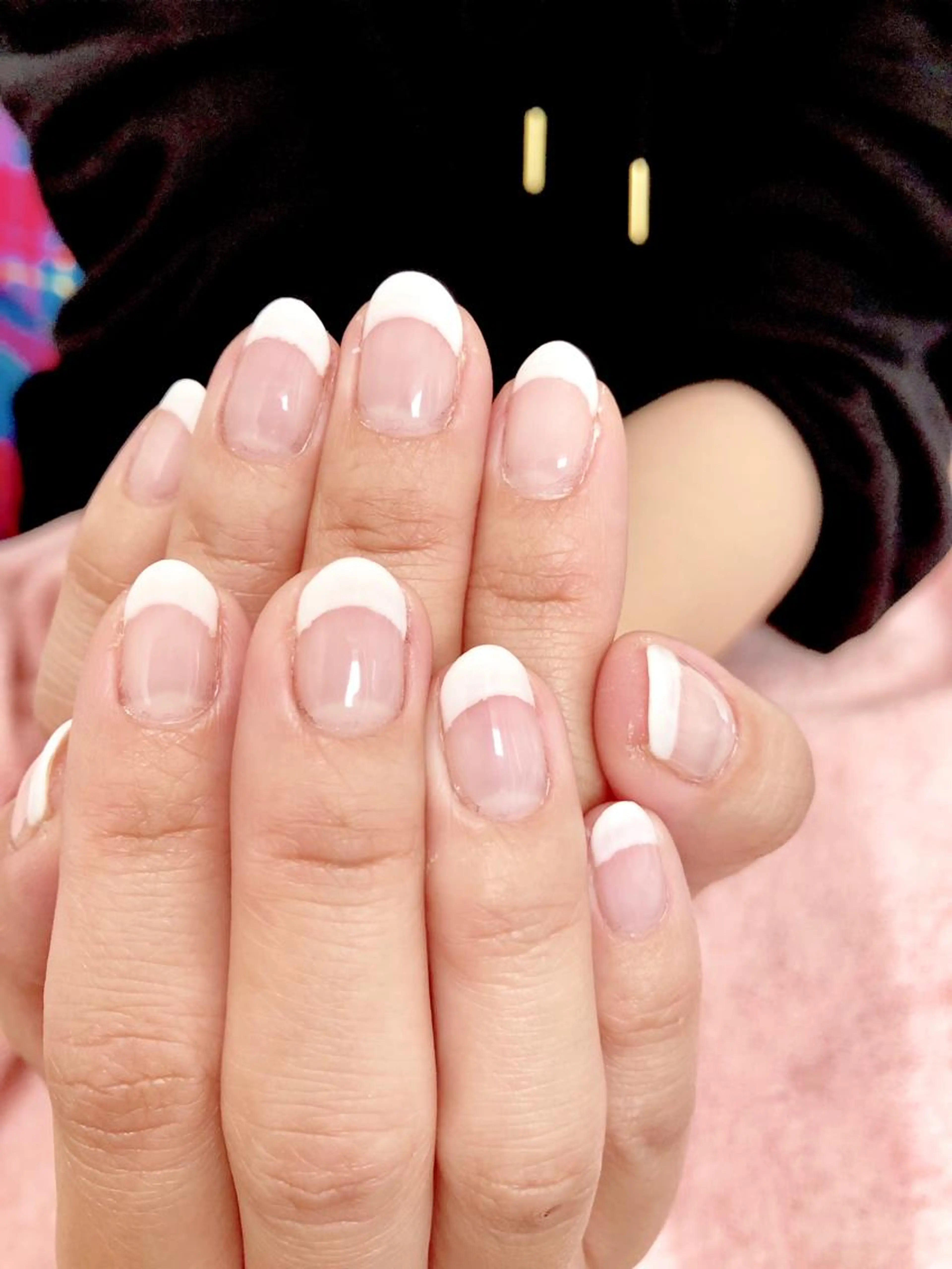 ワンカラーフレンチジェルネイルの写真