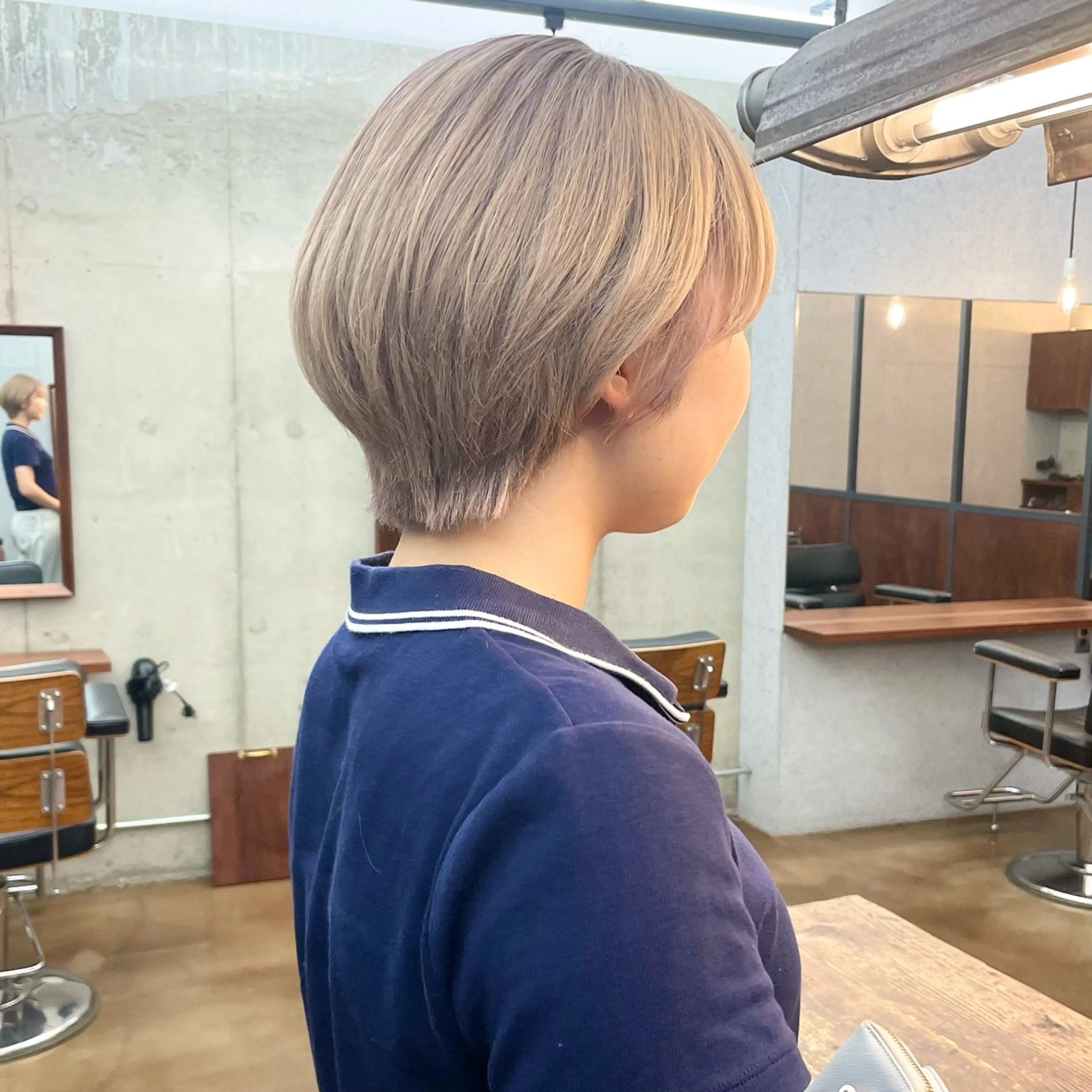 ショート カラー メンズ メンズブリーチ メンズウルフカット ベージュカラー ブリーチ ミルクティーベージュ カット ヘアカラー トリートメント ヘアセット ✂︎ウルフ・ショート ✂︎MIKUNIのヘアスタイル