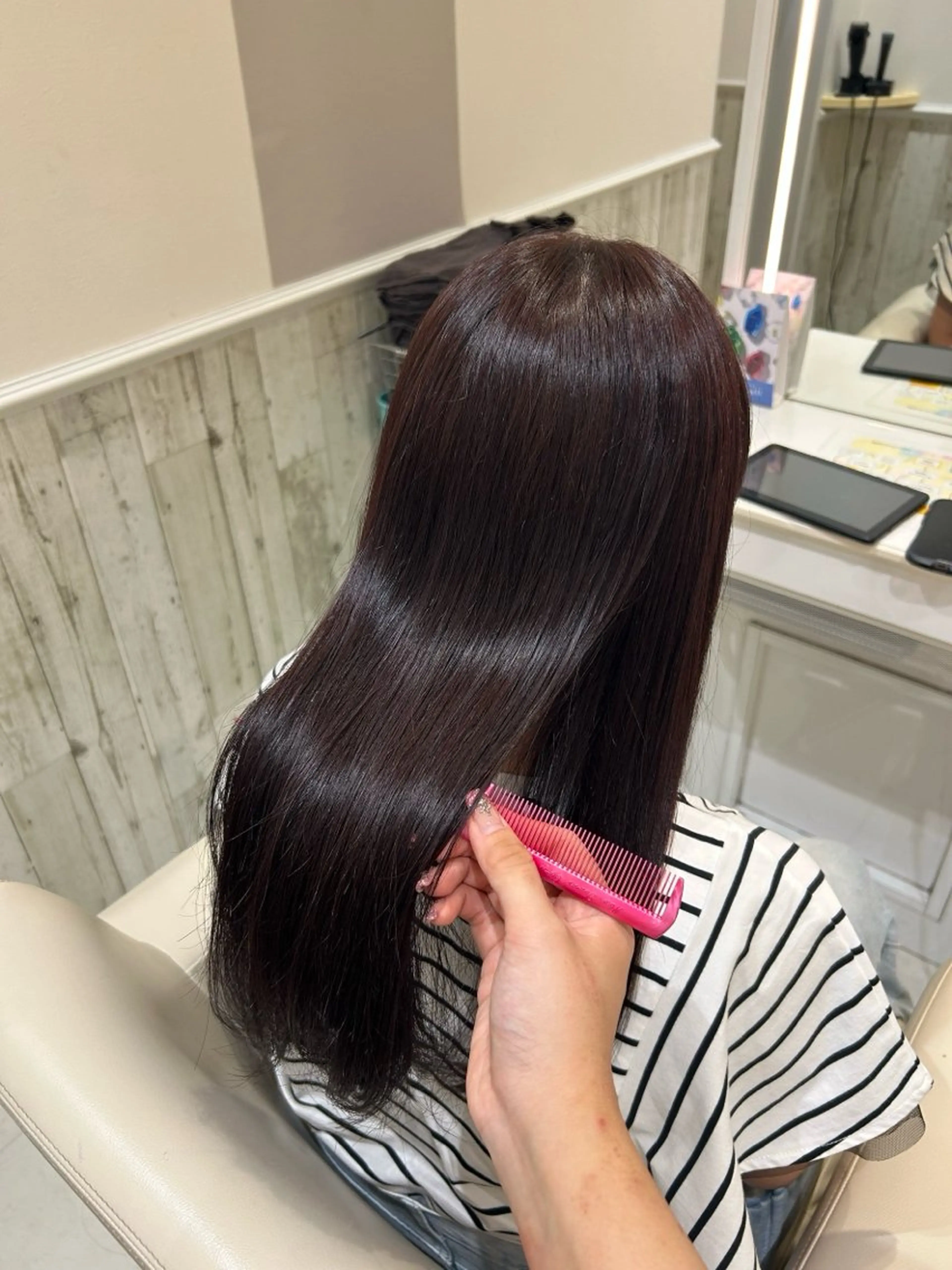 ロング カラー ORANGEPOP 南船橋店所属・富 菜那里のヘアスタイル