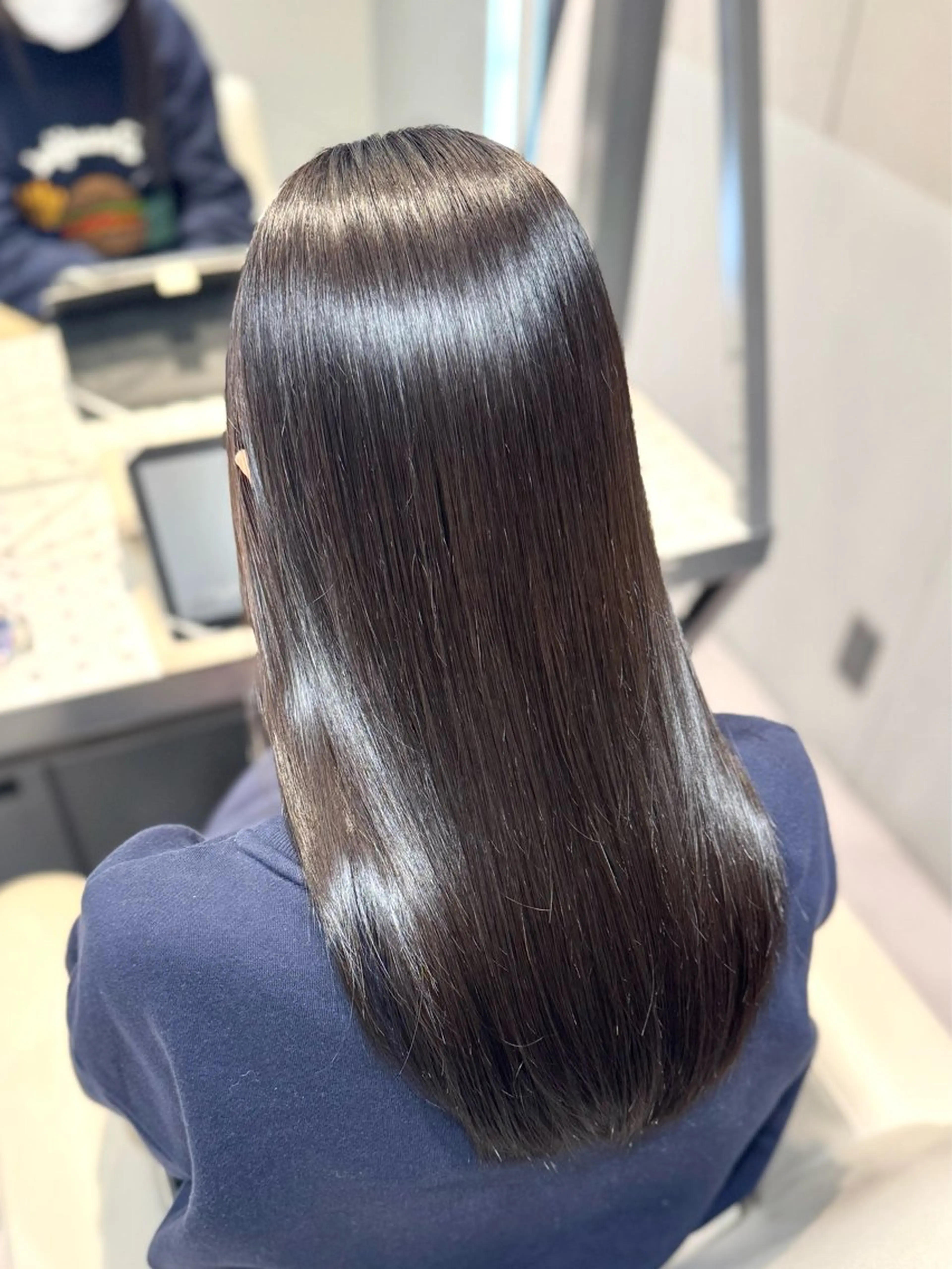 【贅沢フルコース！】縮毛矯正+透明感カラー＋小顔補正カット+最新トリートメントの写真