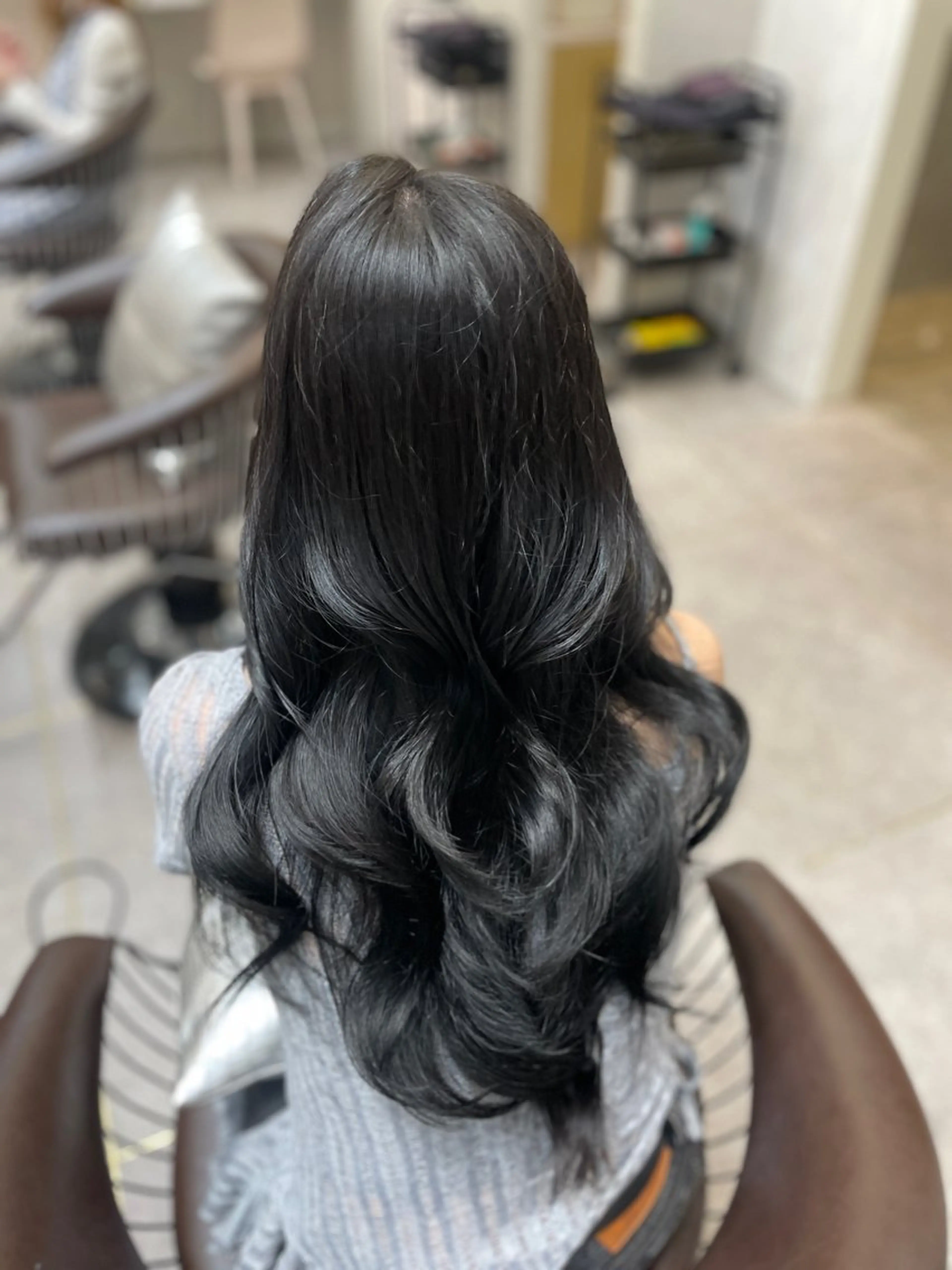 【12月限定価格⟡.*】透明感のある韓国カラー+髪質改善クイックトリートメント付き+スタイリング¥5000の写真