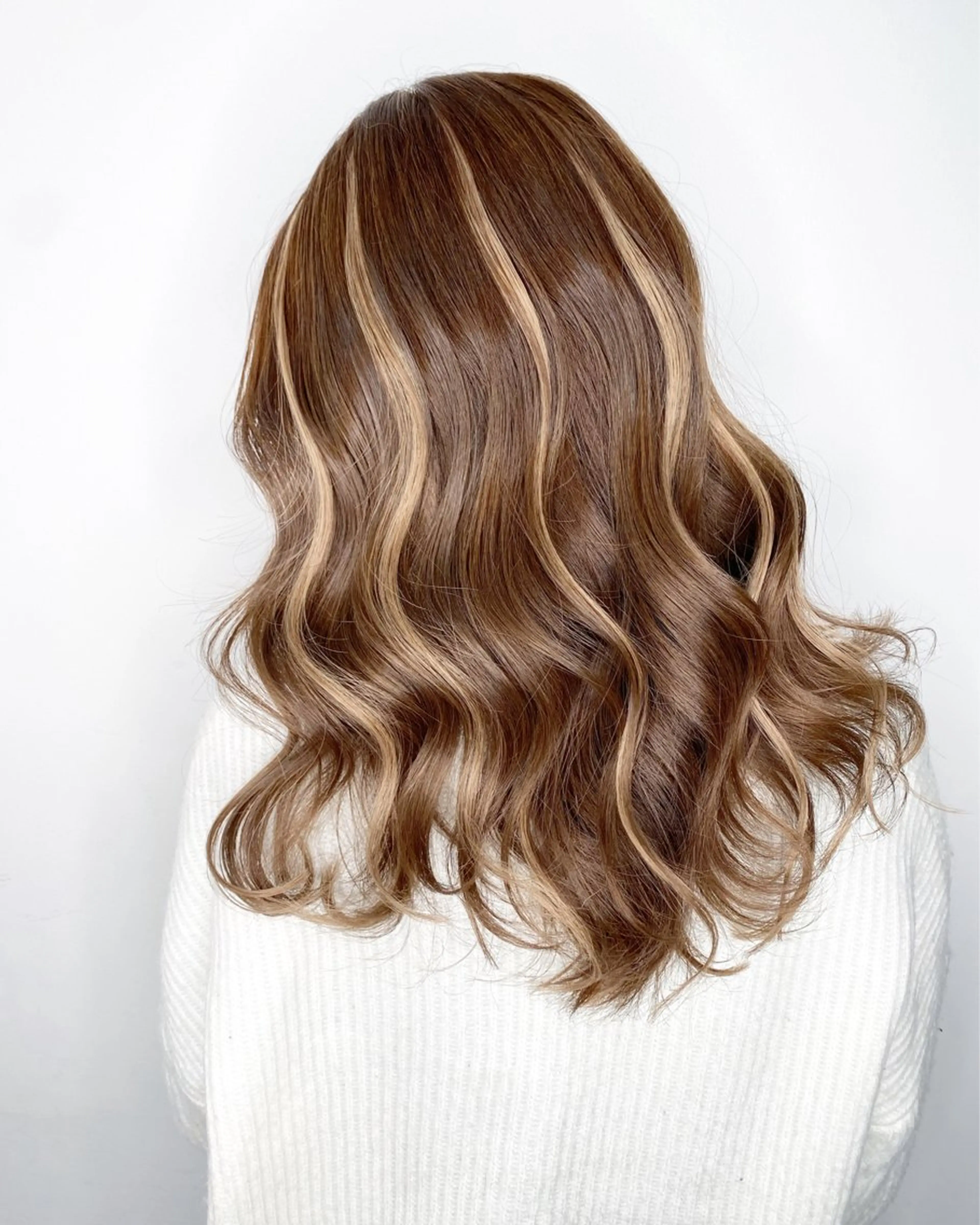 セミロング シールエクステ エクステ ヘアサロンelyts 表参道店のヘアスタイル