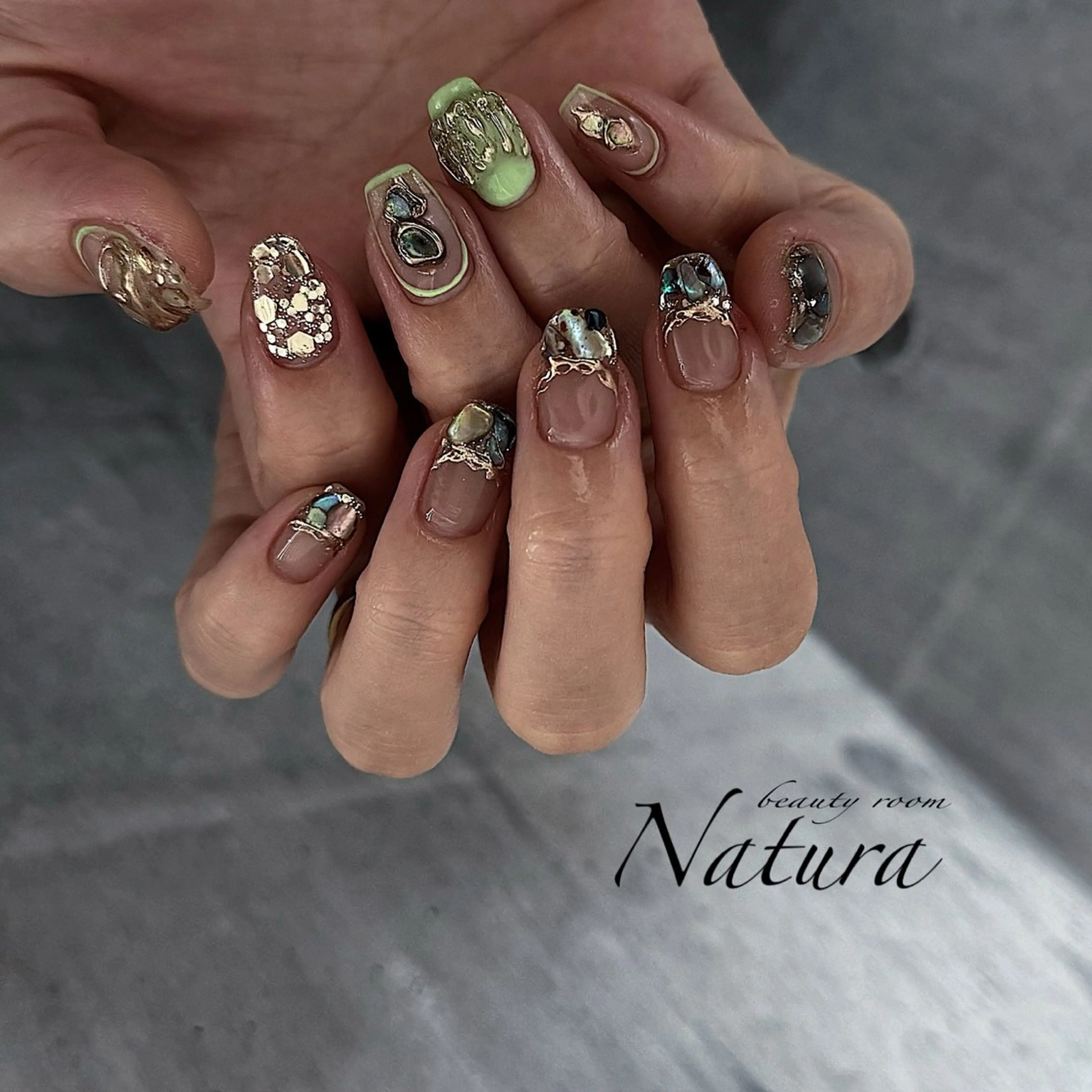ネイル ハンドネイル beautyroom Naturaのネイルデザイン