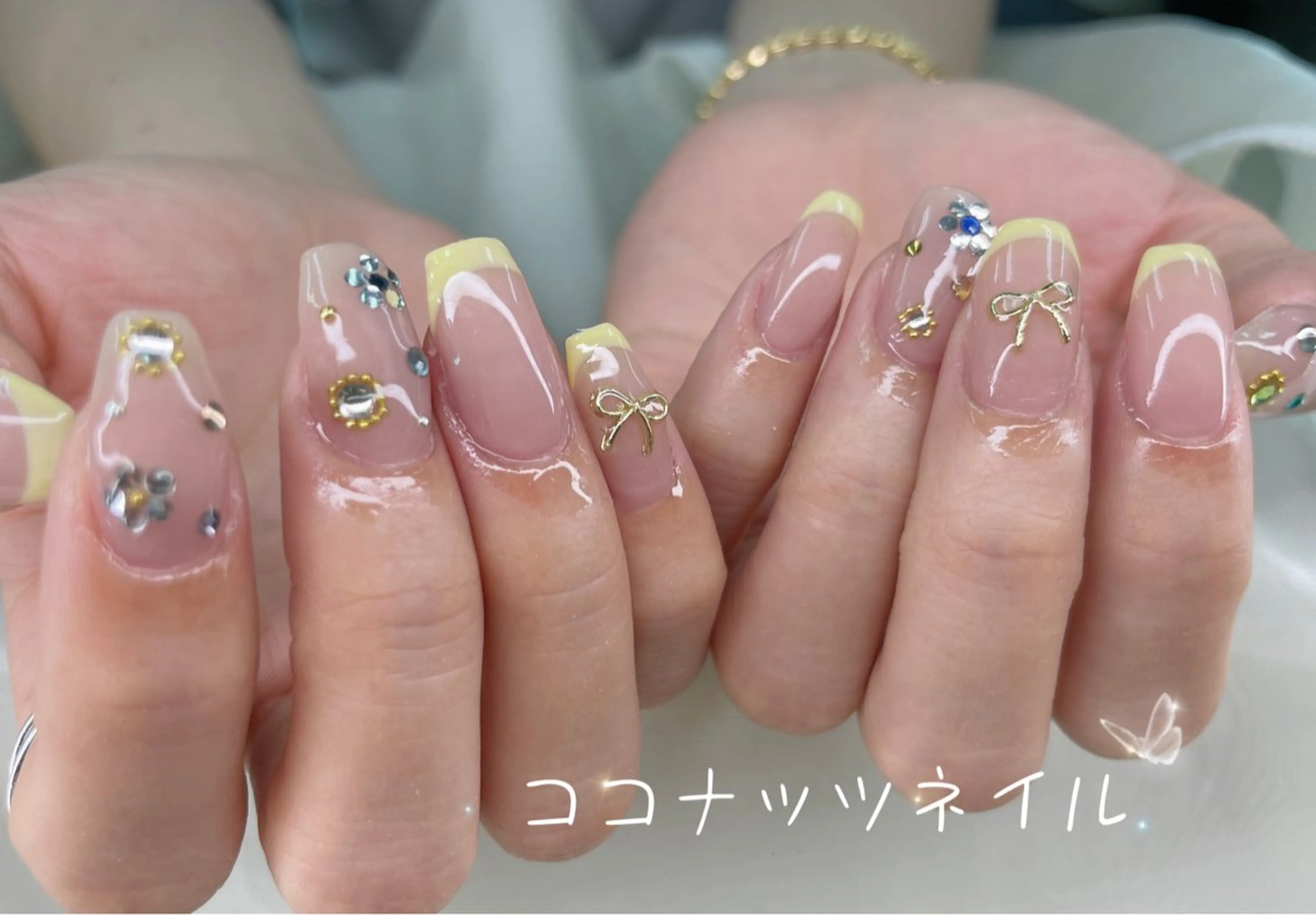 ネイル べっ甲ネイル フレンチネイル キラキラネイル マグネットネイル 大理石ネイル(マーブル) ハンドネイル 神田 ココナッツのネイルデザイン