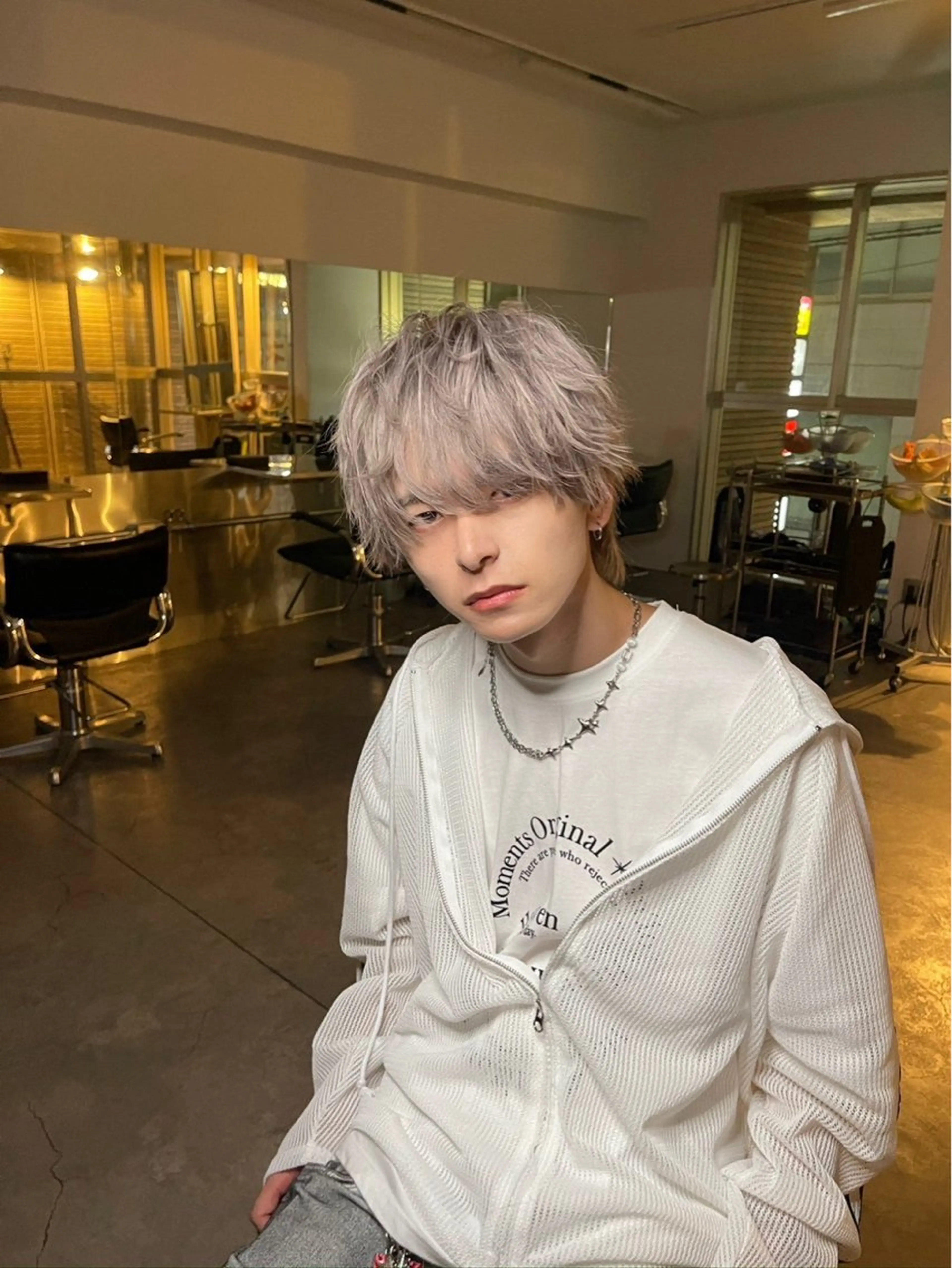 カラー メンズハイトーン 北斗💍レイヤーのヘアスタイル