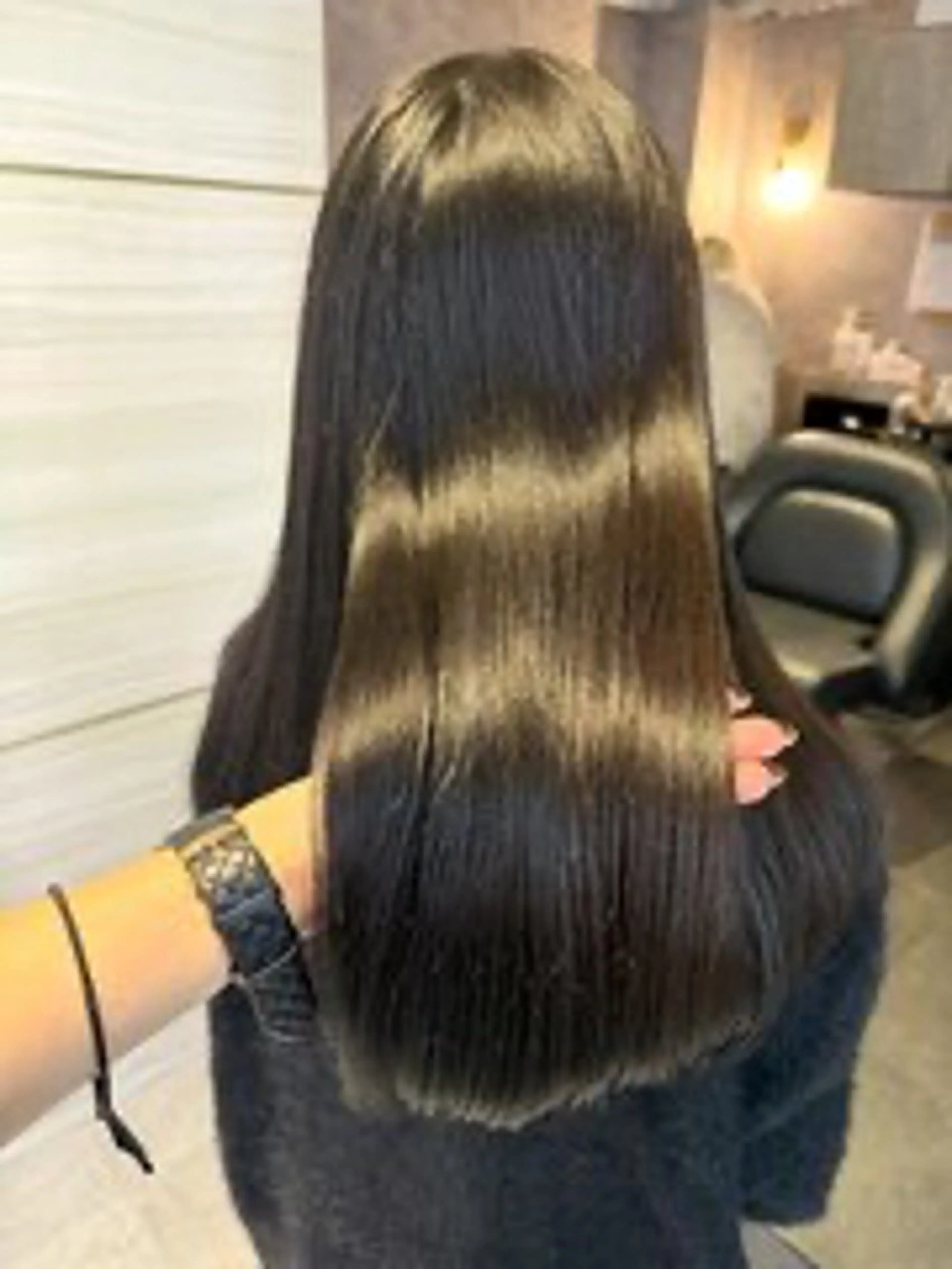 ロング カラー elu あやね‎🤍🫧のヘアスタイル