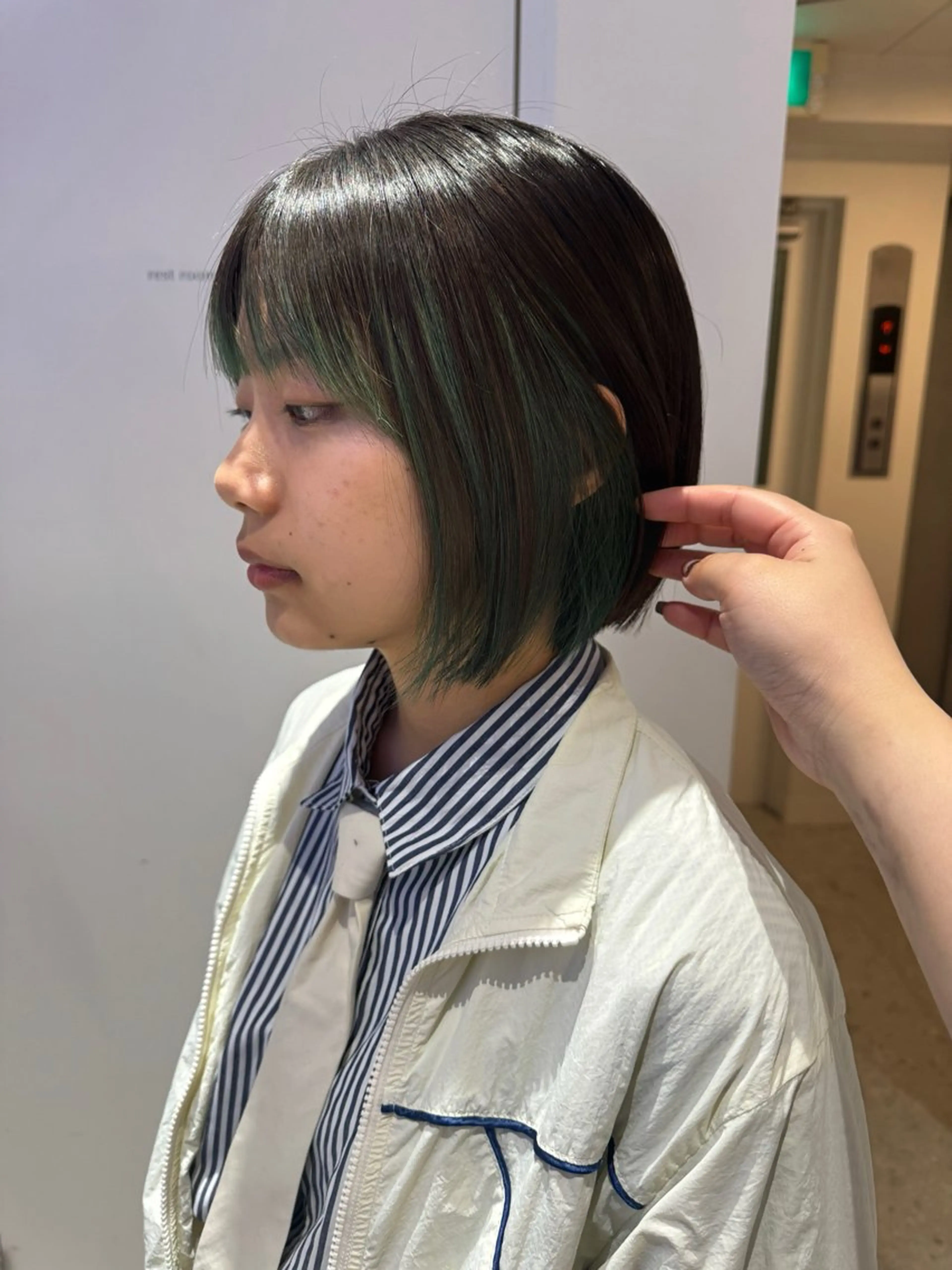 カラー ブリーチ icon所属・Ami / icon博多のヘアスタイル