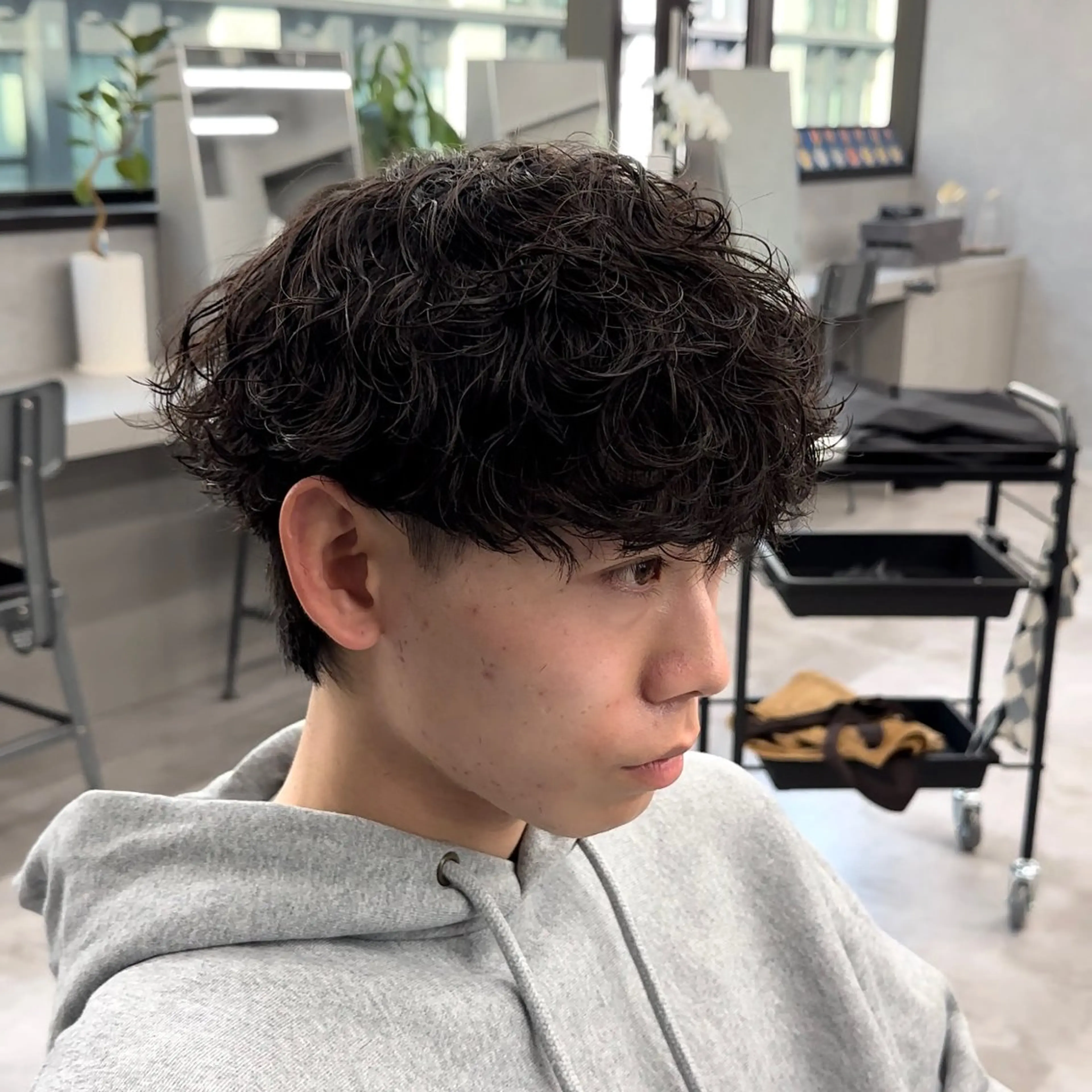 メンズ カット パーマ 🎖️似合わせメンズ パーマ🎖️カネキのヘアスタイル