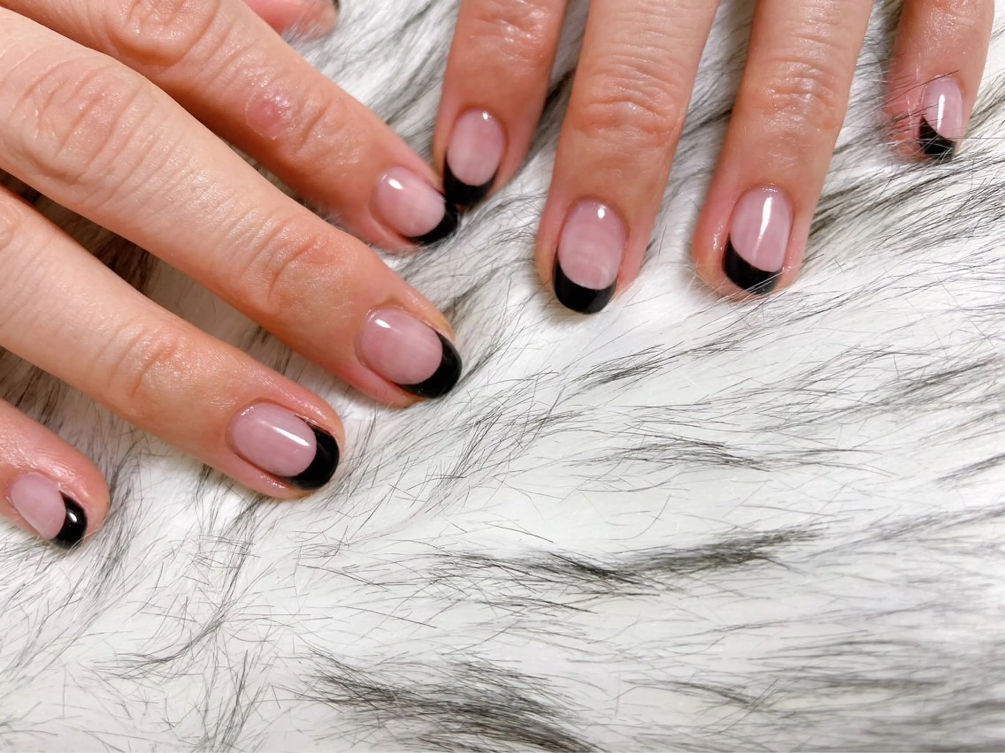 ネイル フレンチネイル ハンドネイル kiki nail 二子玉川のネイルデザイン