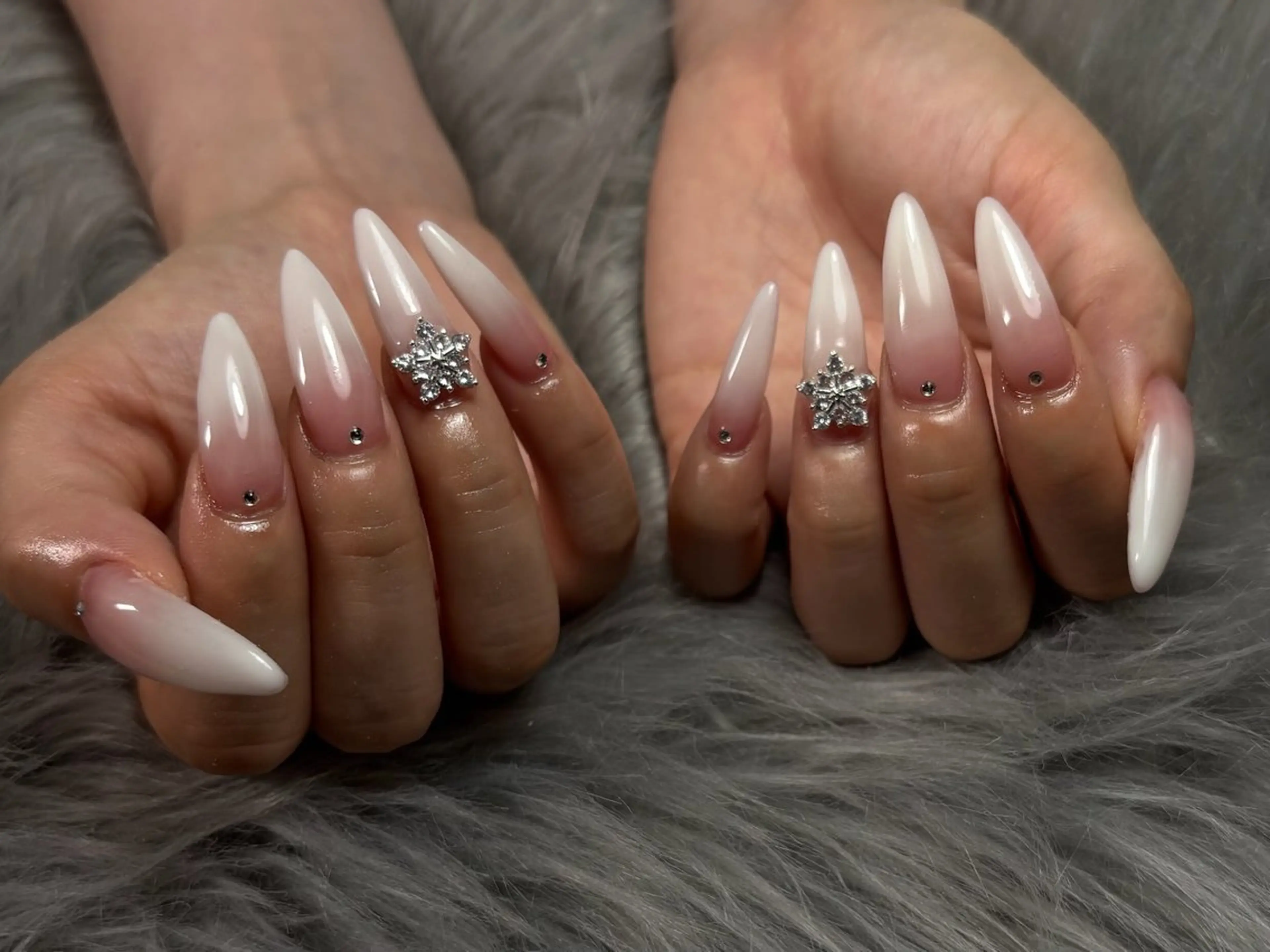 ネイル グラデーション ハンドネイル k nailのネイルデザイン