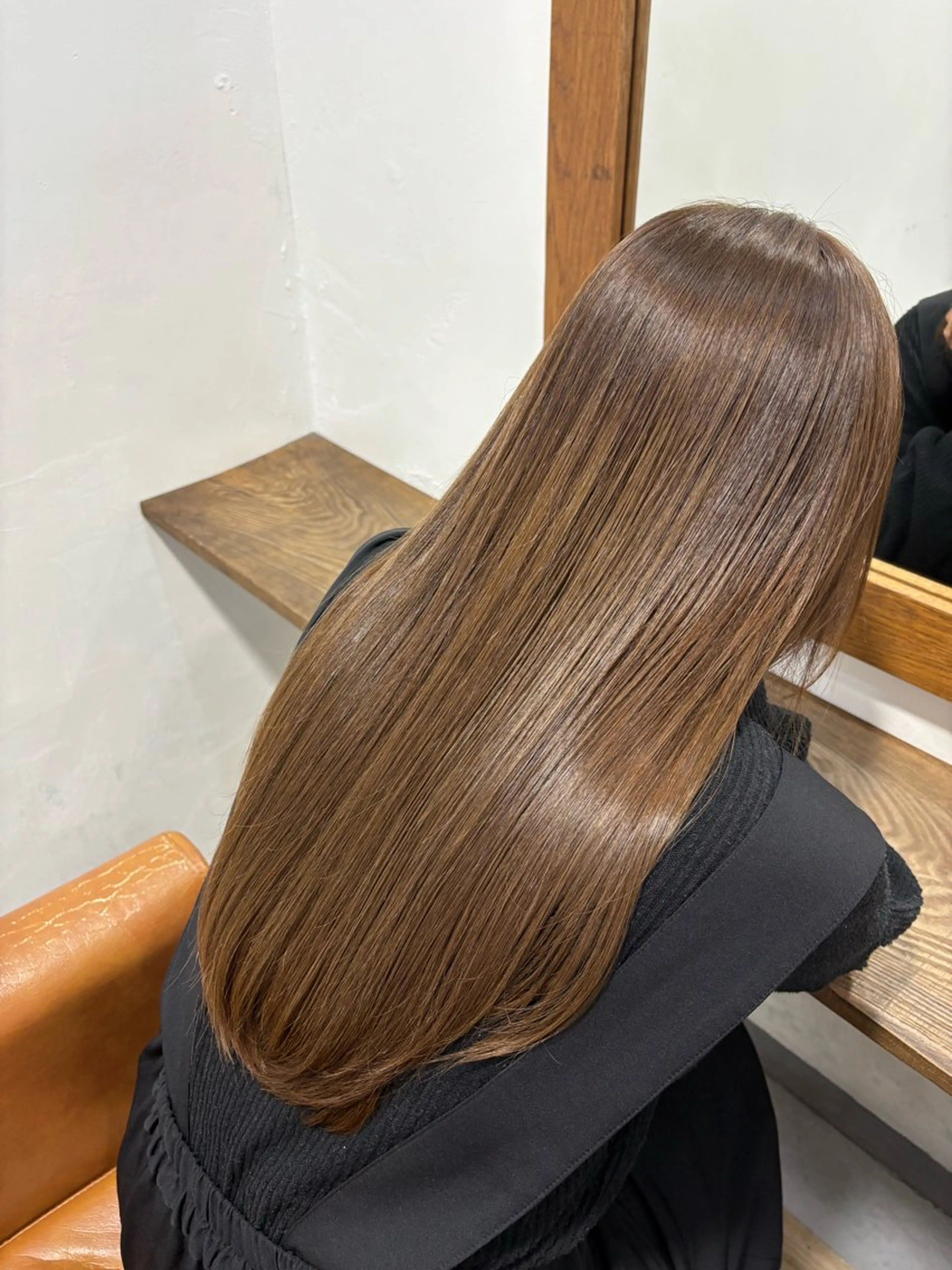 カラー ベージュカラー オリーブベージュ ヘアカラー 美容室once所属・なかじま ゆきのヘアスタイル