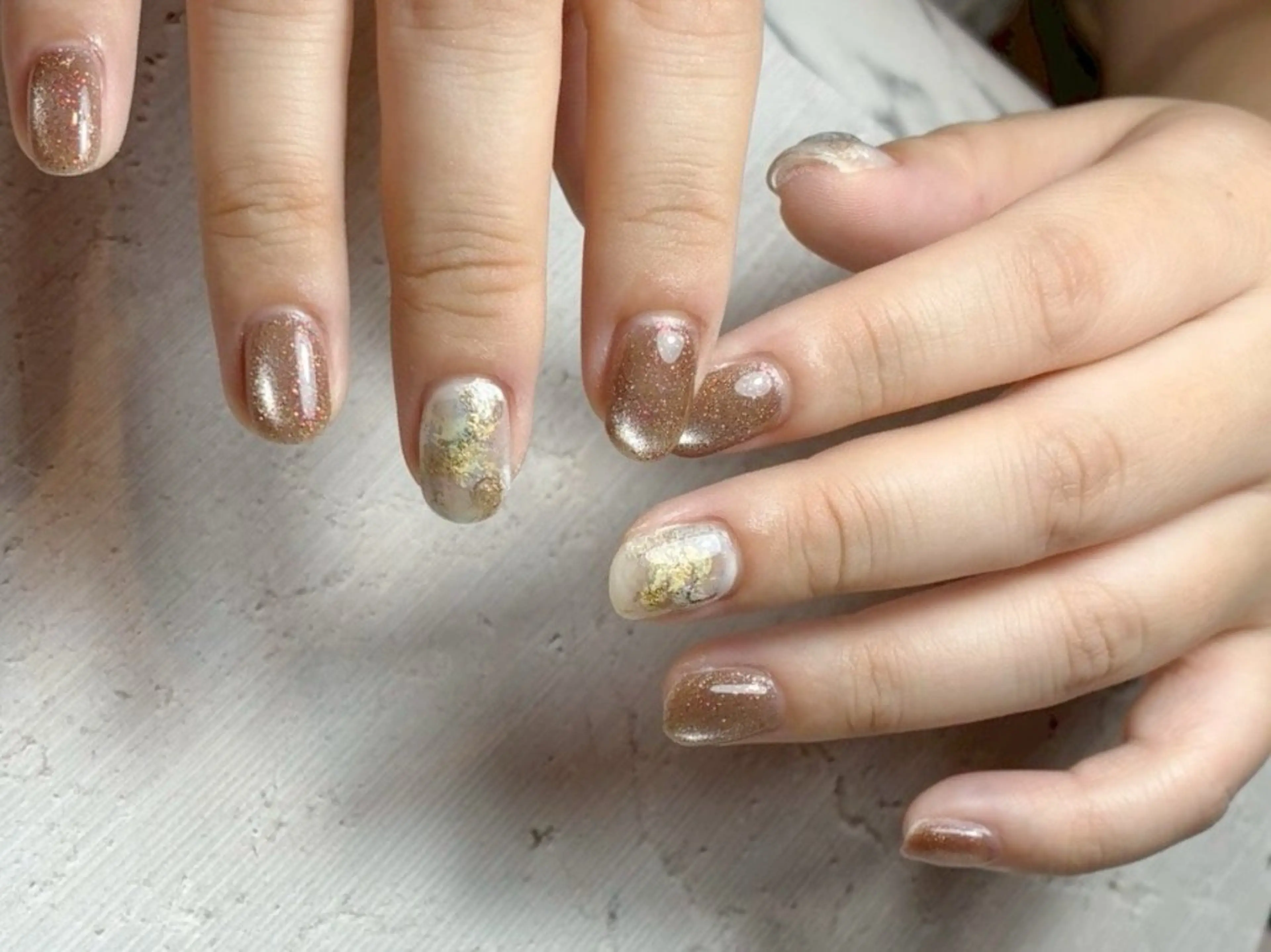 ネイル マグネットネイル ハンドネイル Mia nail 【⠀ミアネイル 】のネイルデザイン