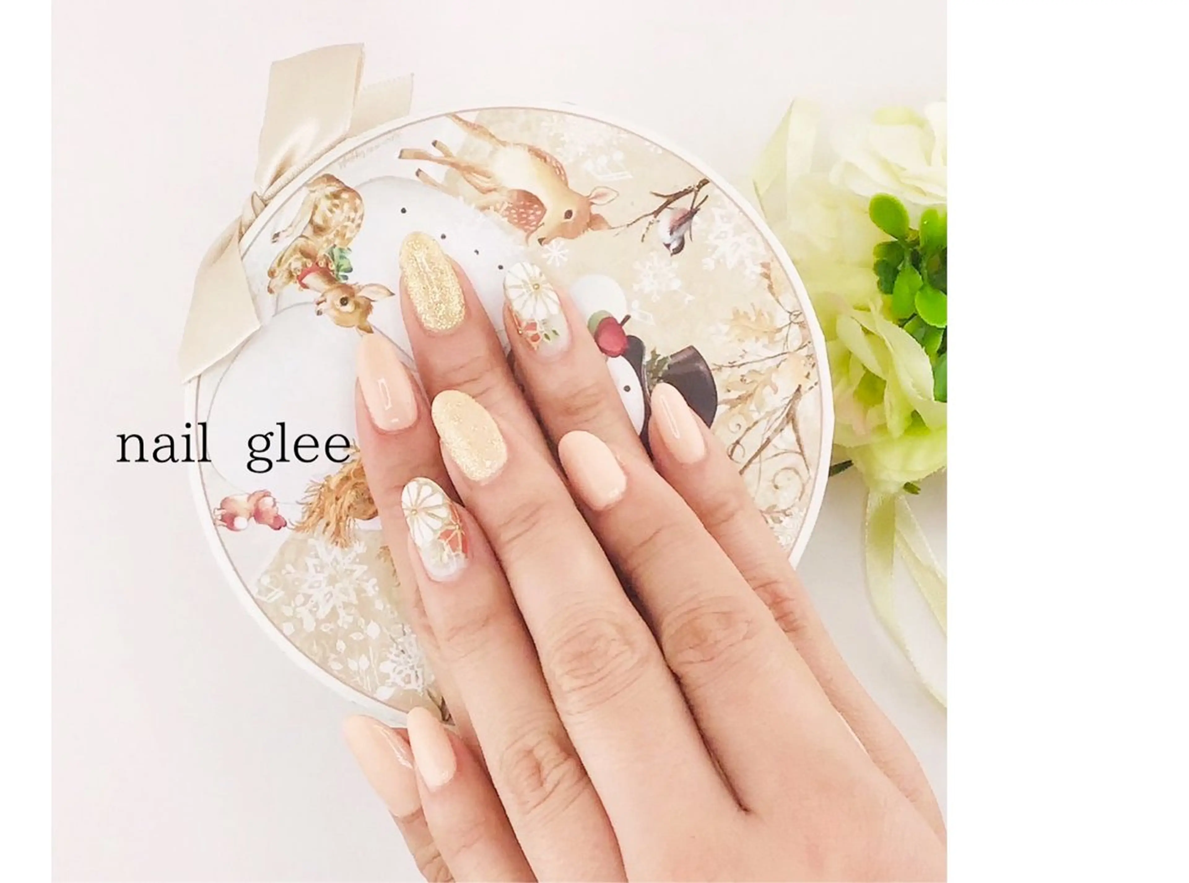 ネイル 成人式 ハンドネイル RISA nail gleeのネイルデザイン