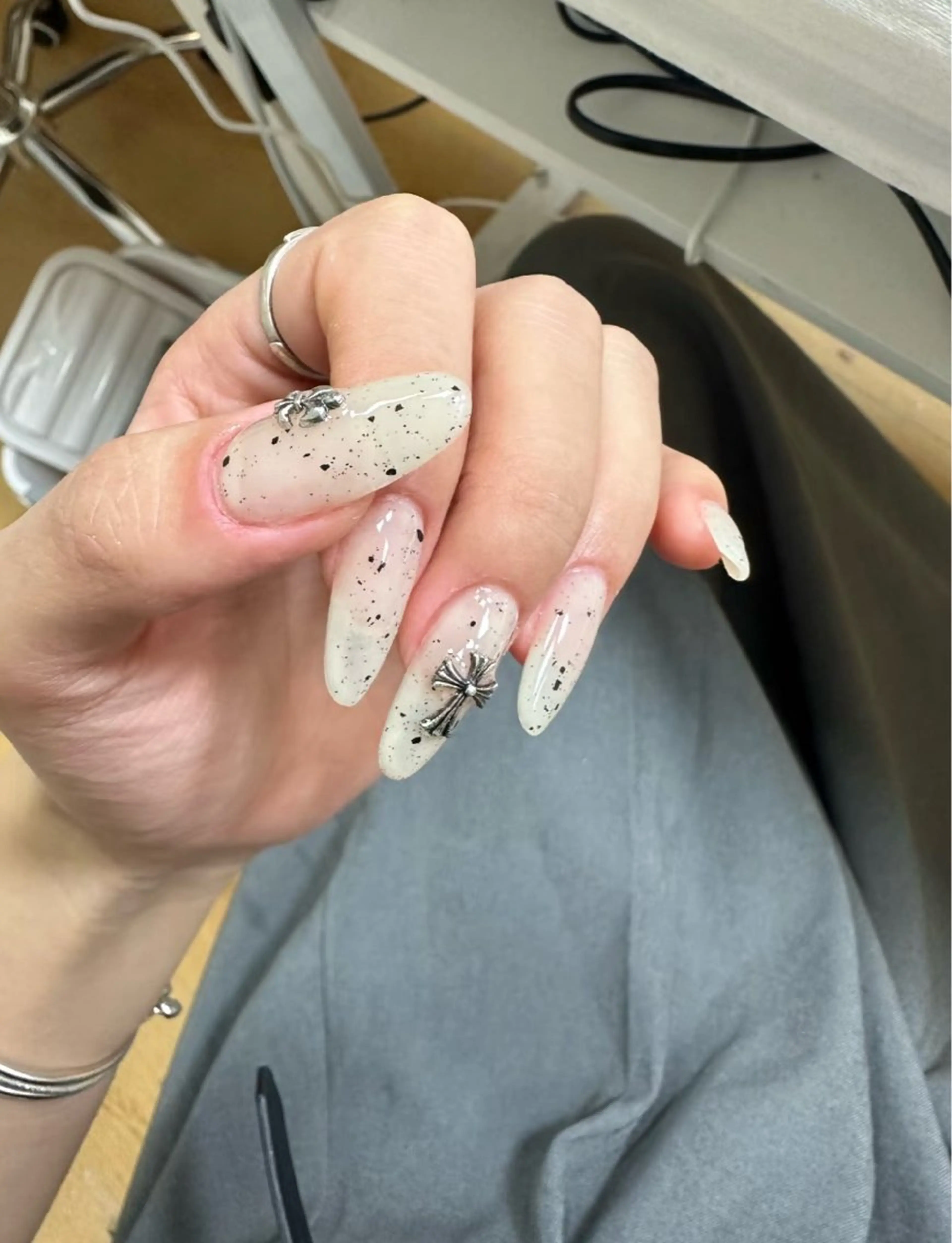 ネイル アートネイル オーロラネイル チークネイル フレンチネイル ガラスフレンチ ハンドネイル 🎀🎀YooLi Nail Salonのネイルデザイン