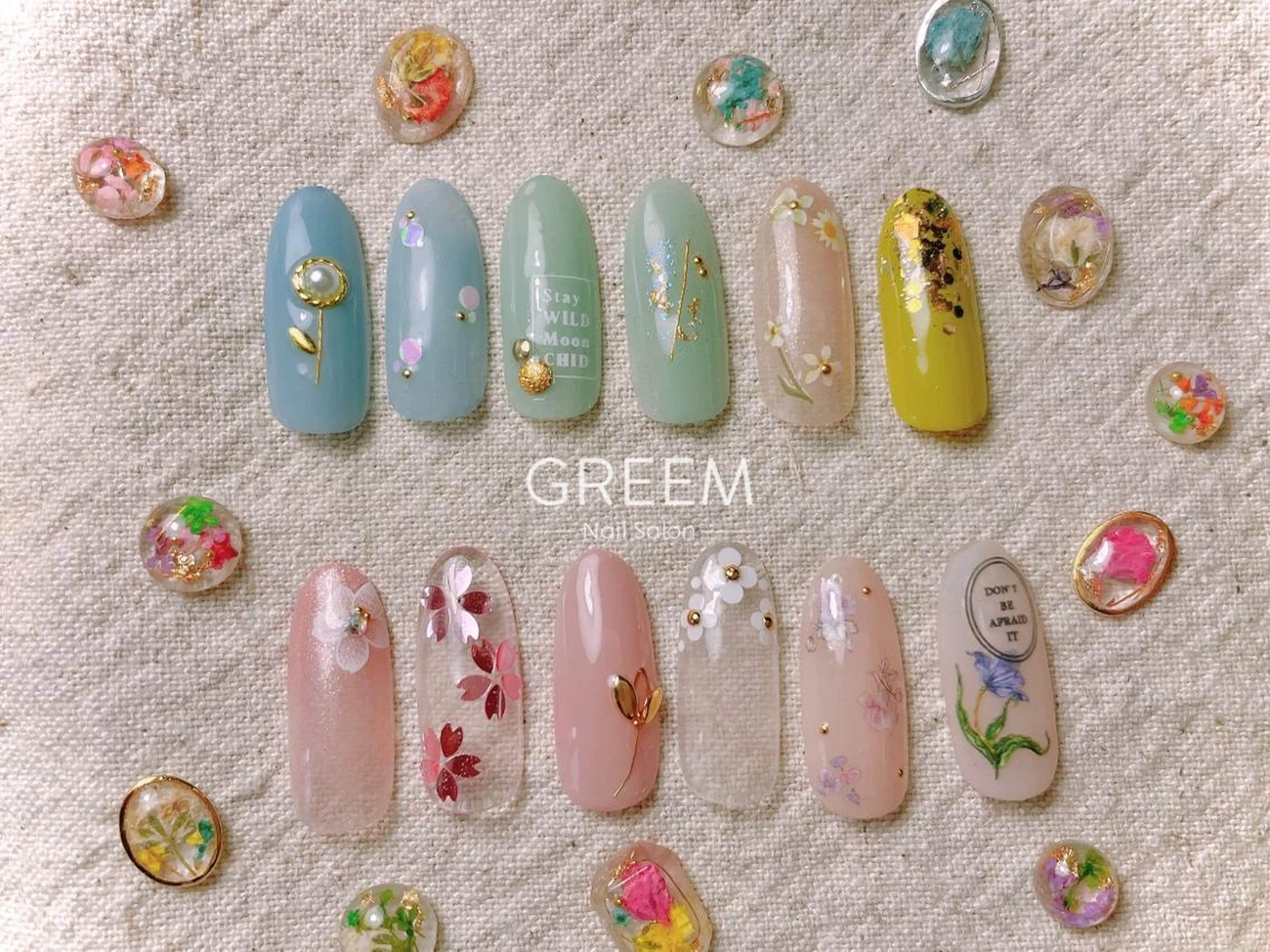ネイル アートネイル 桜ネイル フラワーネイル ホログラムネイル 春ネイル GREEM グリームのネイルデザイン