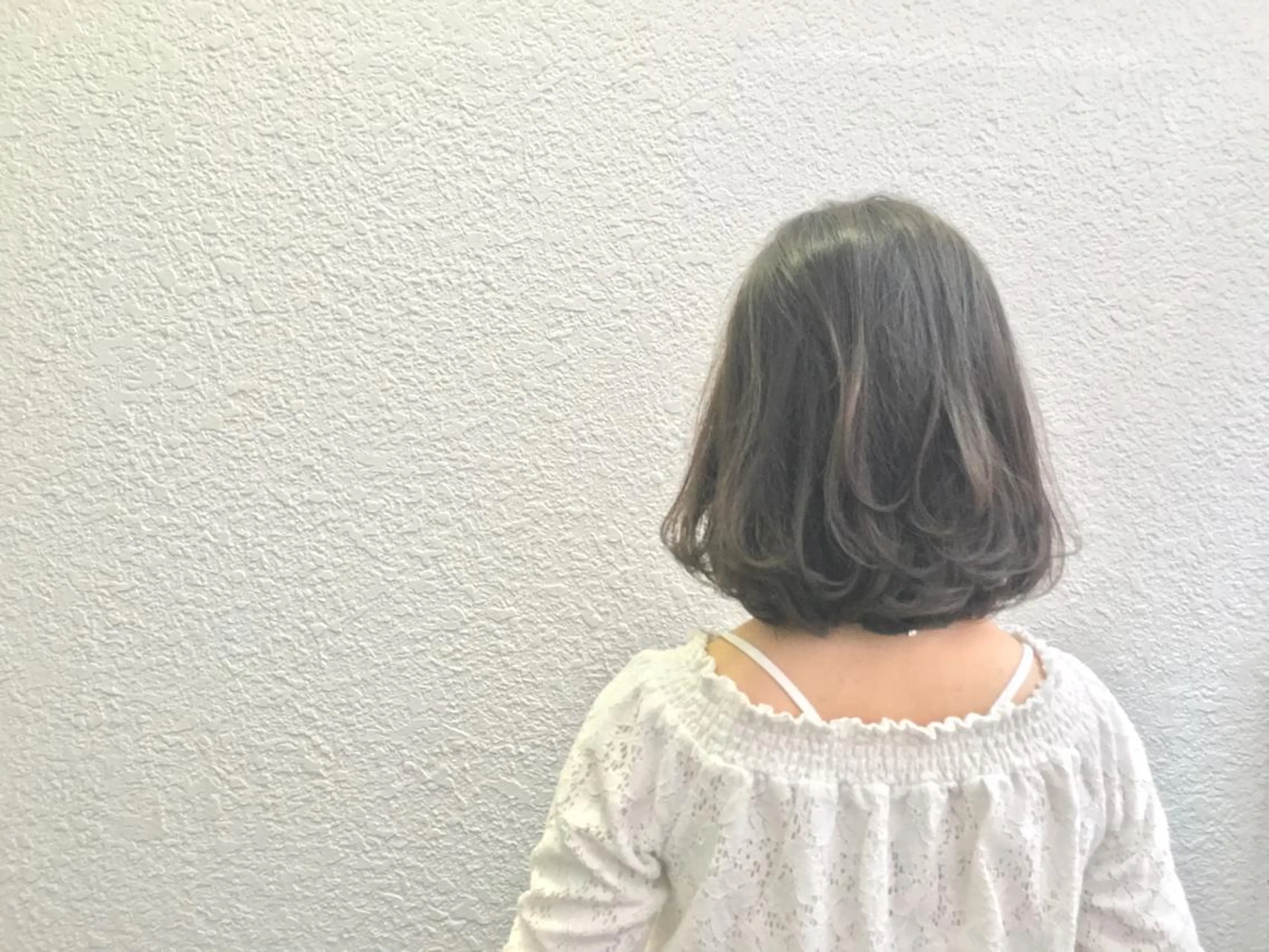 ショート カラー ヘアアレンジ 透明感カラー グレージュ ボブ 小顔ショートヘア♪ TAKUMIのヘアスタイル