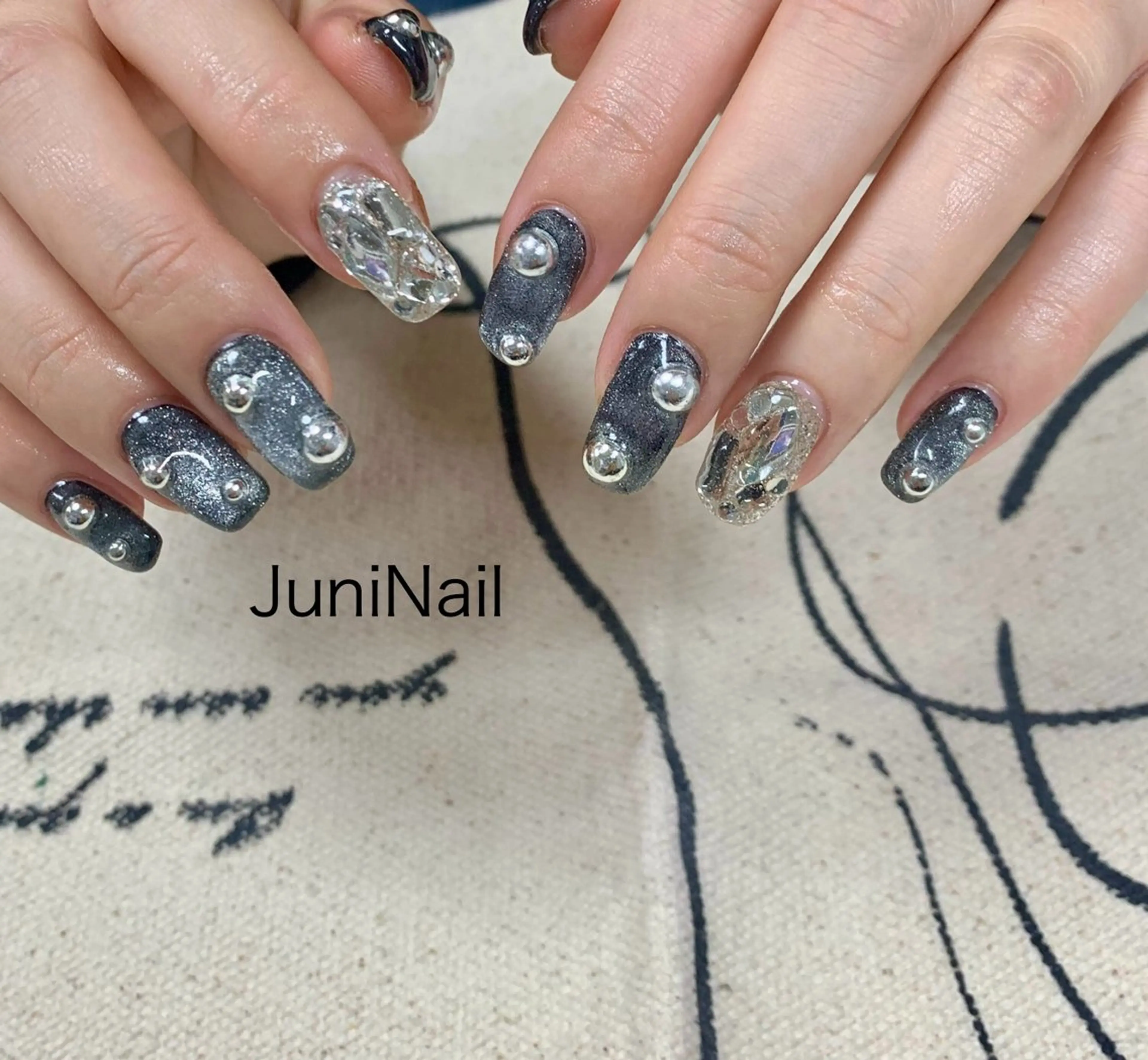 ネイル ハンドネイル JuniNail 주니네일🇰🇷suのネイルデザイン