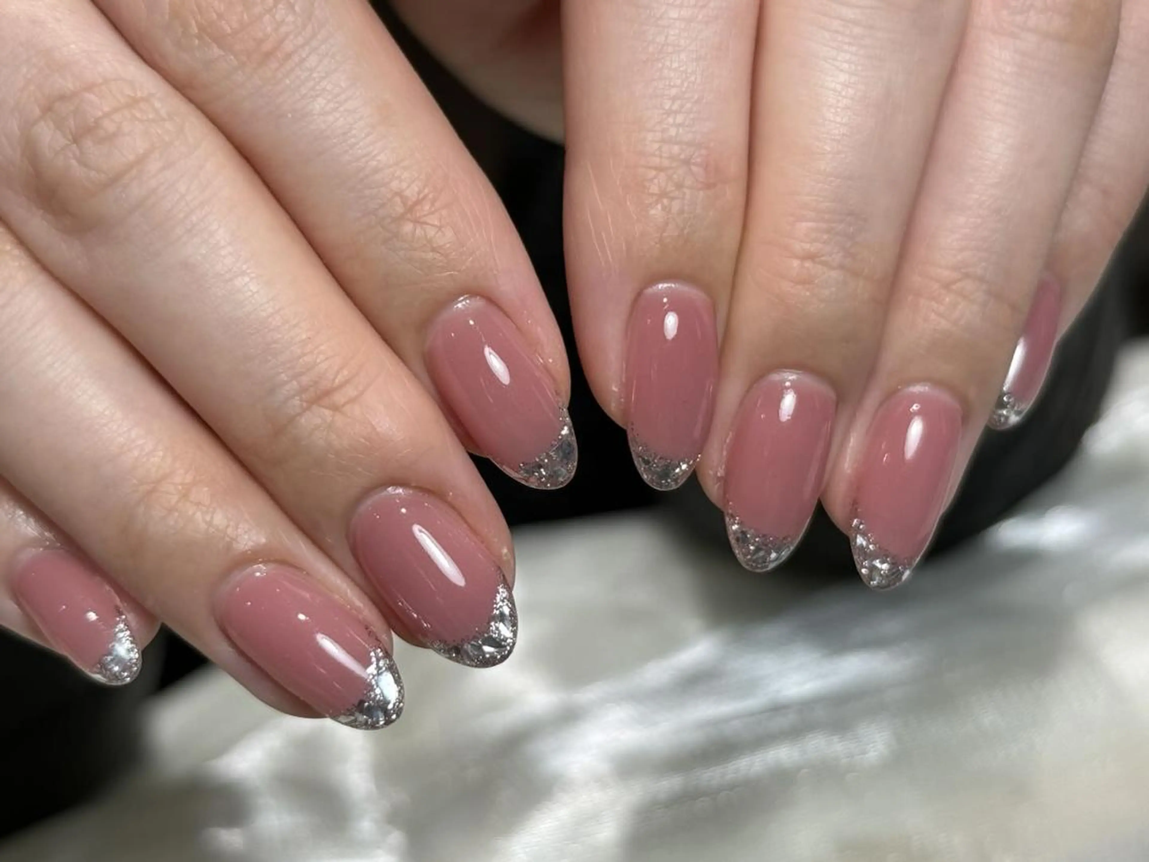 ネイル チークネイル 長さ出し フレンチネイル グラデーション マグネットネイル ハンドネイル ヨウ キョウセンのネイルデザイン