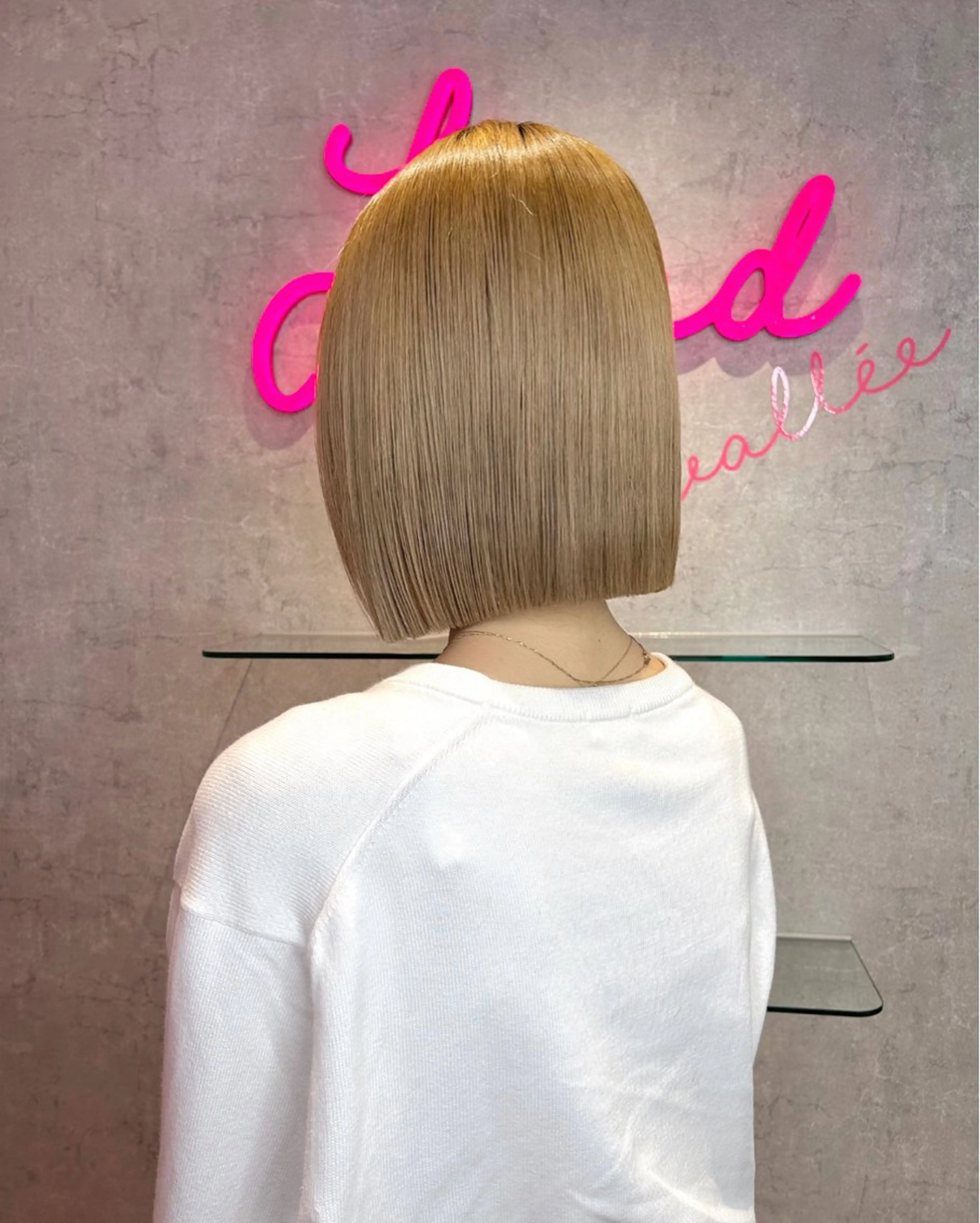 莉乃/縮毛矯正/髪質 改善/艶カラーのヘアスタイル