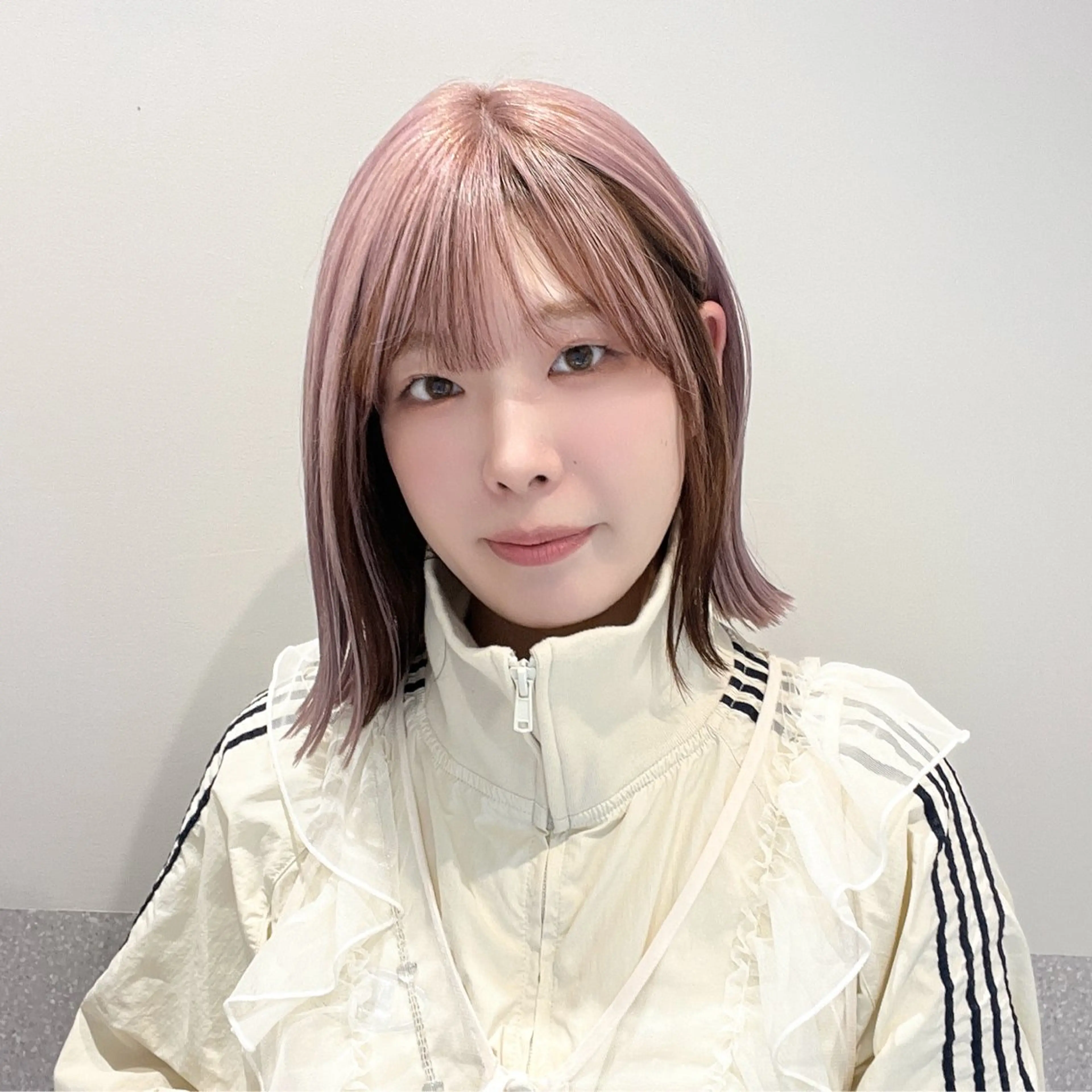 ミディアム カラー ヘアカラー 💖暖色・ハイトーン 🐈みおり💖のヘアスタイル