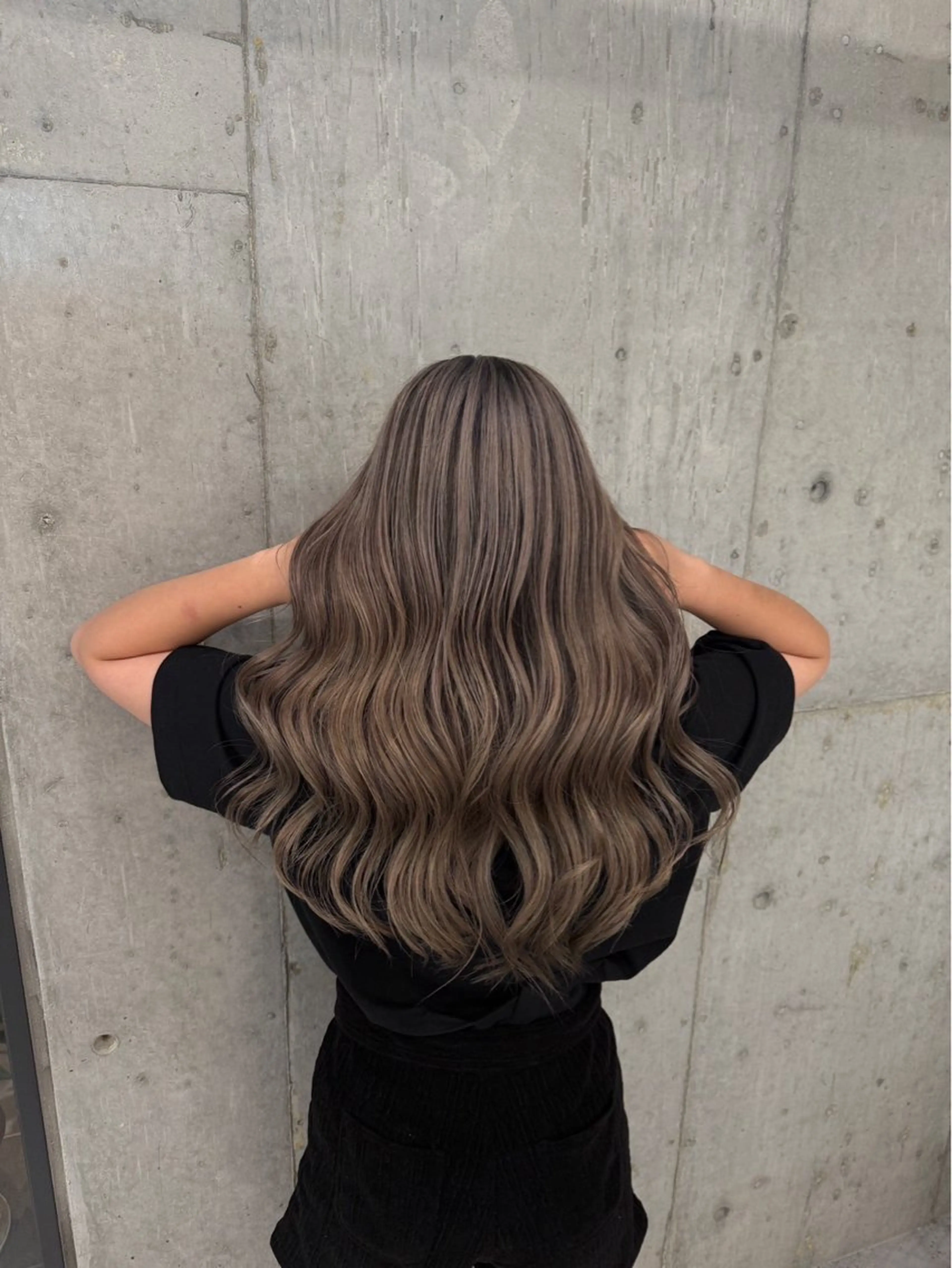 カラー ヘアカラー YUDAIブリーチ• カラー/心斎橋•難波のヘアスタイル