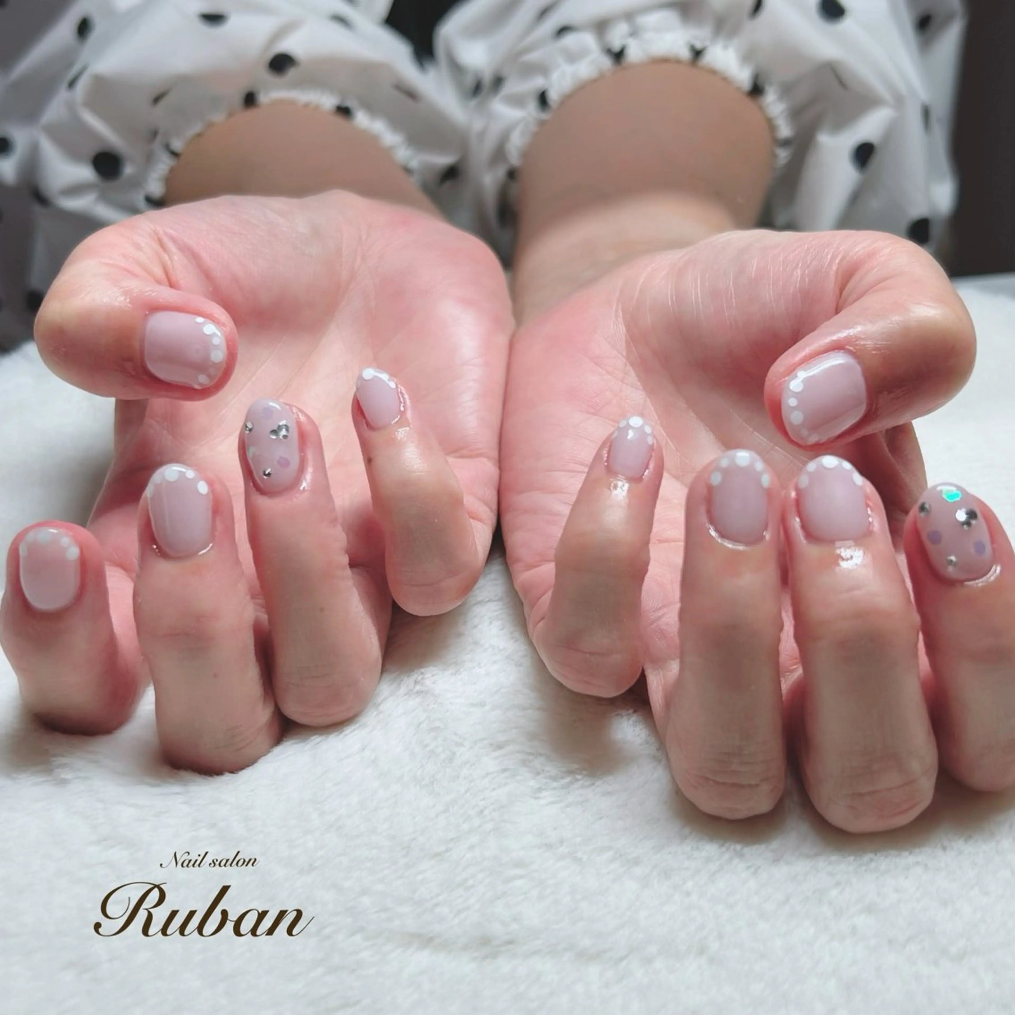 ネイル ドット フレンチネイル Nail salon Ruban所属・Nail salon Rubanのネイルデザイン