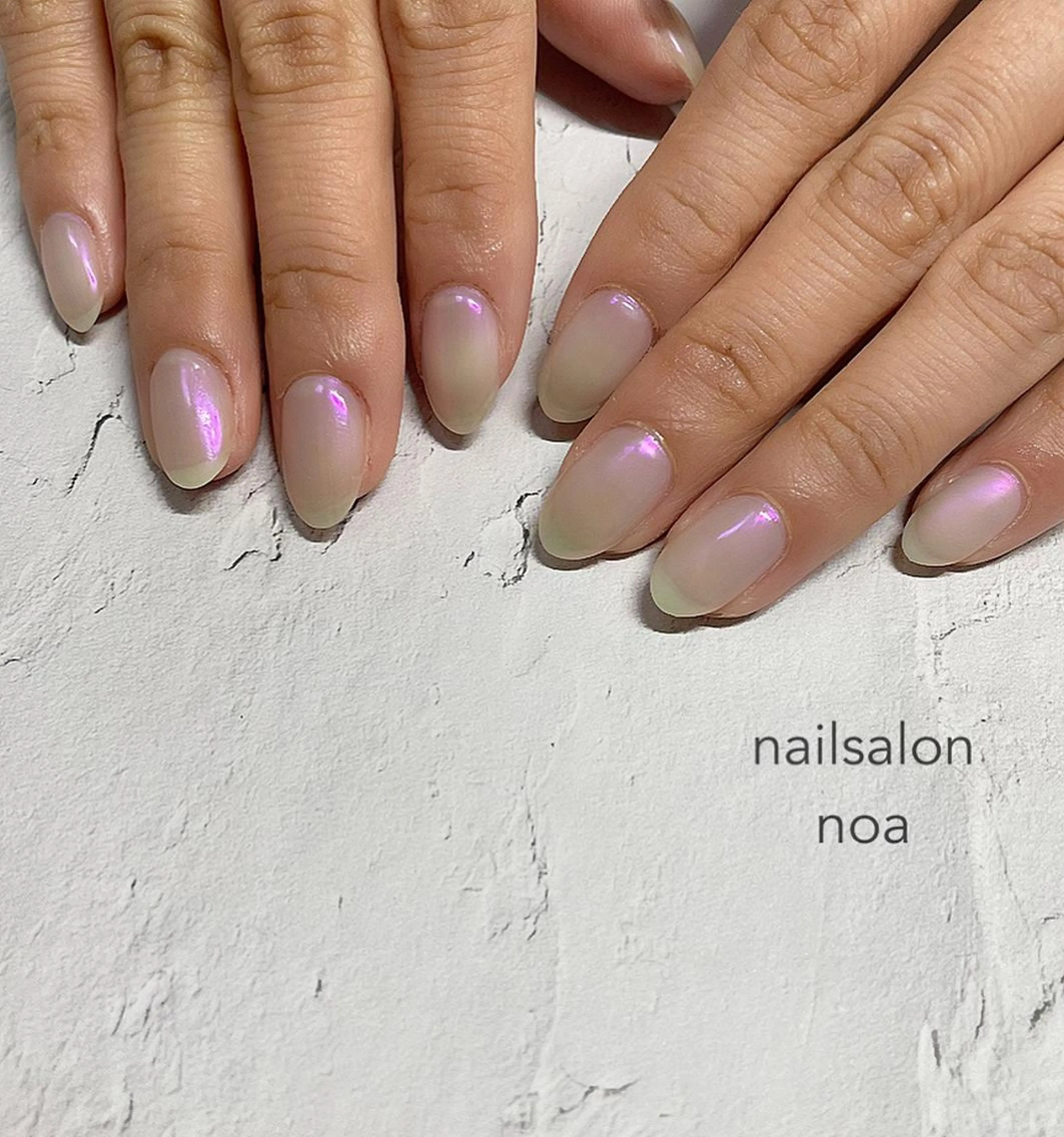 ネイル アートネイル オーロラネイル カジュアル ジェルネイル 氷ネイル・うるうるネイル nailsalon noa所属・ショートネイル専門店 sakiのネイルデザイン