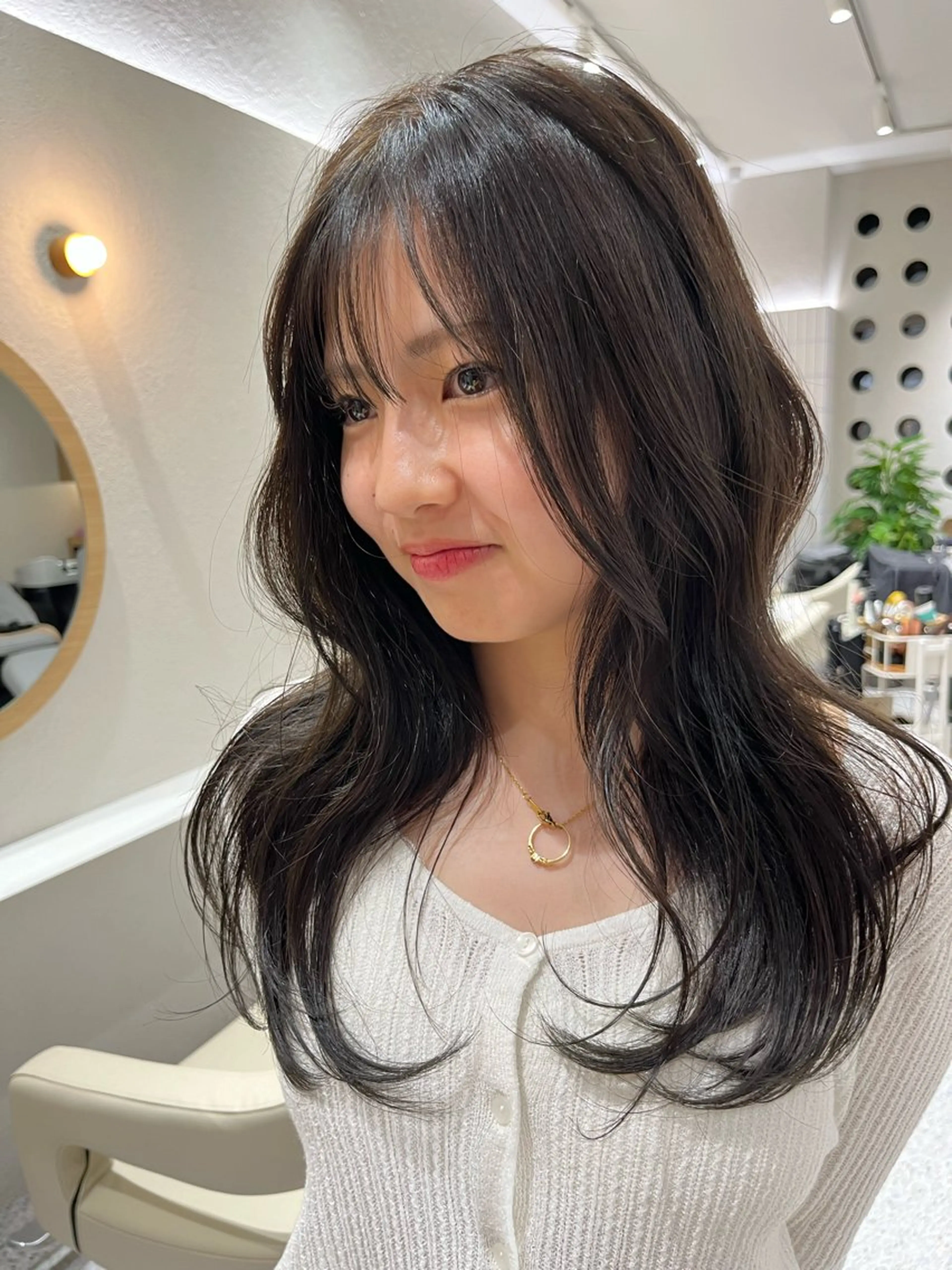 セミロング 海老名で可愛いを作る 🫧shuri🫧のヘアスタイル