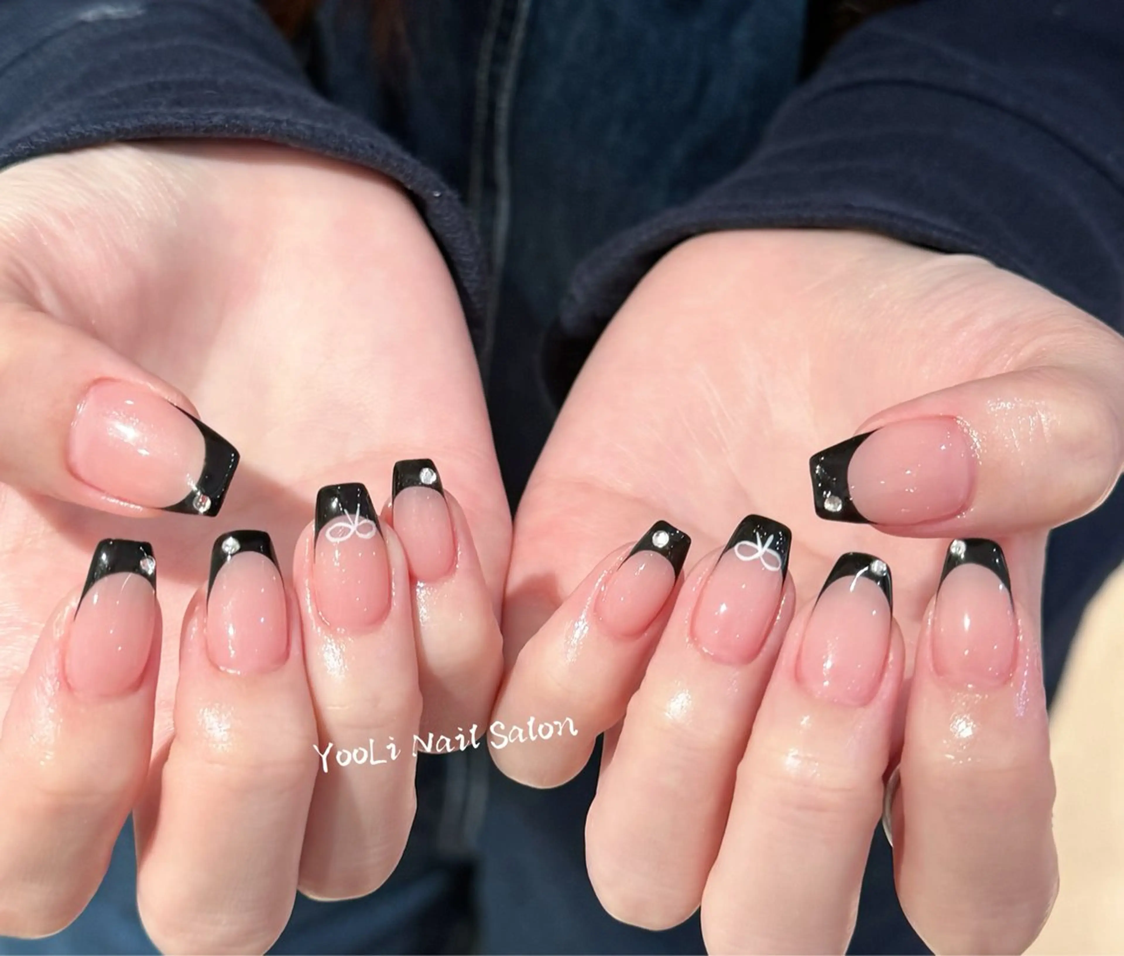 ネイル アートネイル オーロラネイル チークネイル フレンチネイル ガラスフレンチ ハンドネイル 🎀🎀YooLi Nail Salonのネイルデザイン