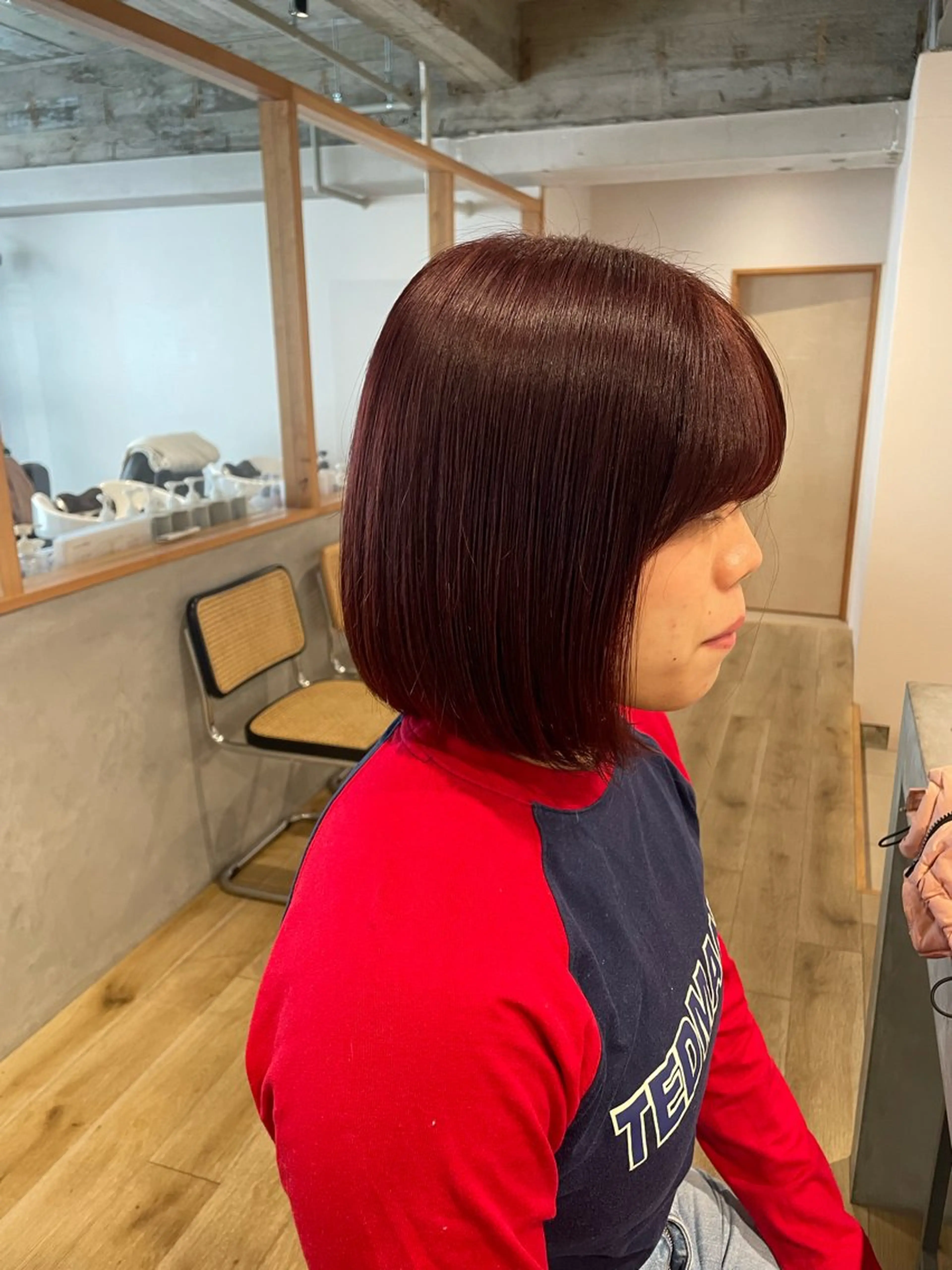 カラー ブリーチ ダブルカラー ブリーチなしカラー ヘアカラー まとい  ︎︎のヘアスタイル