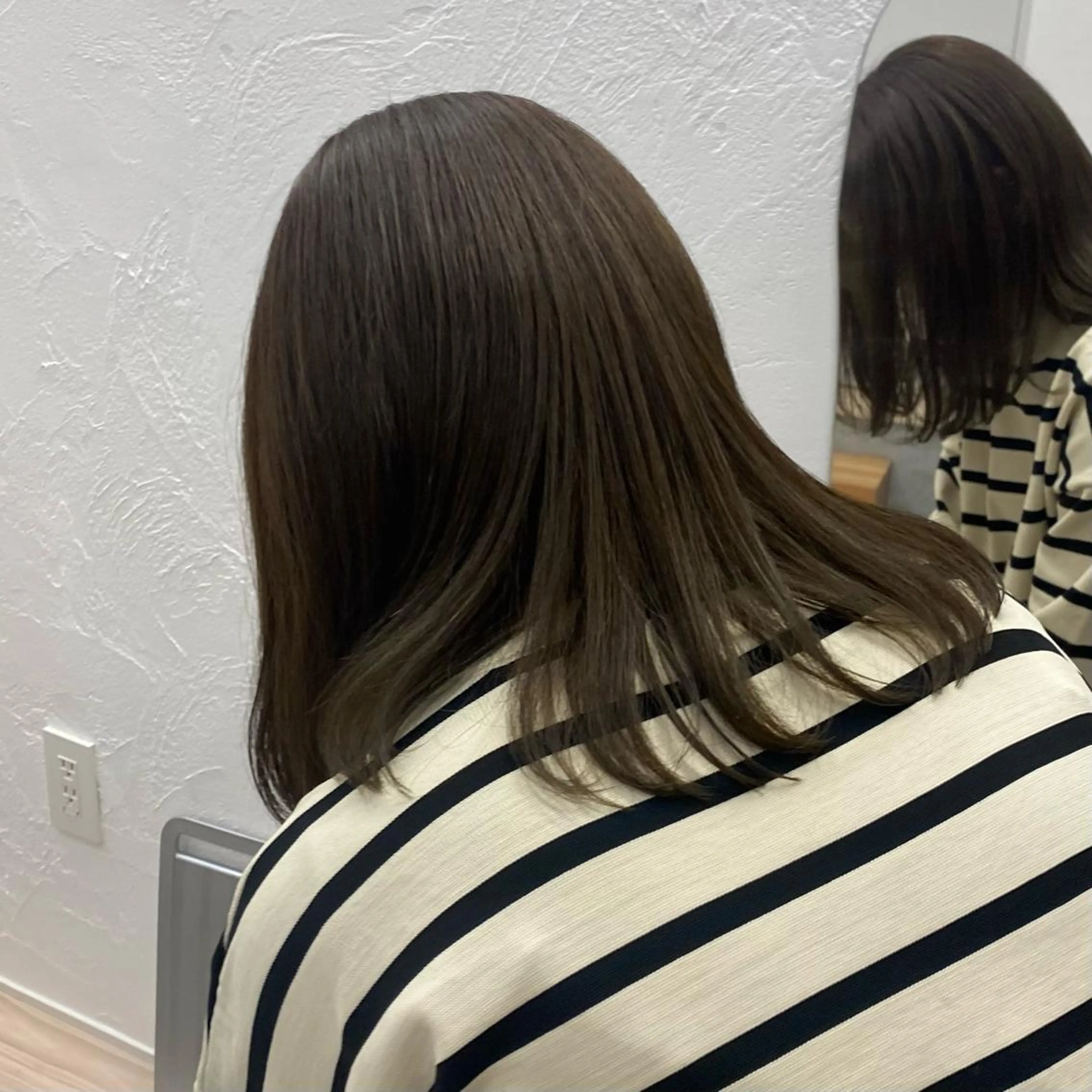 ミディアム 髪質改善 イオリのヘアスタイル