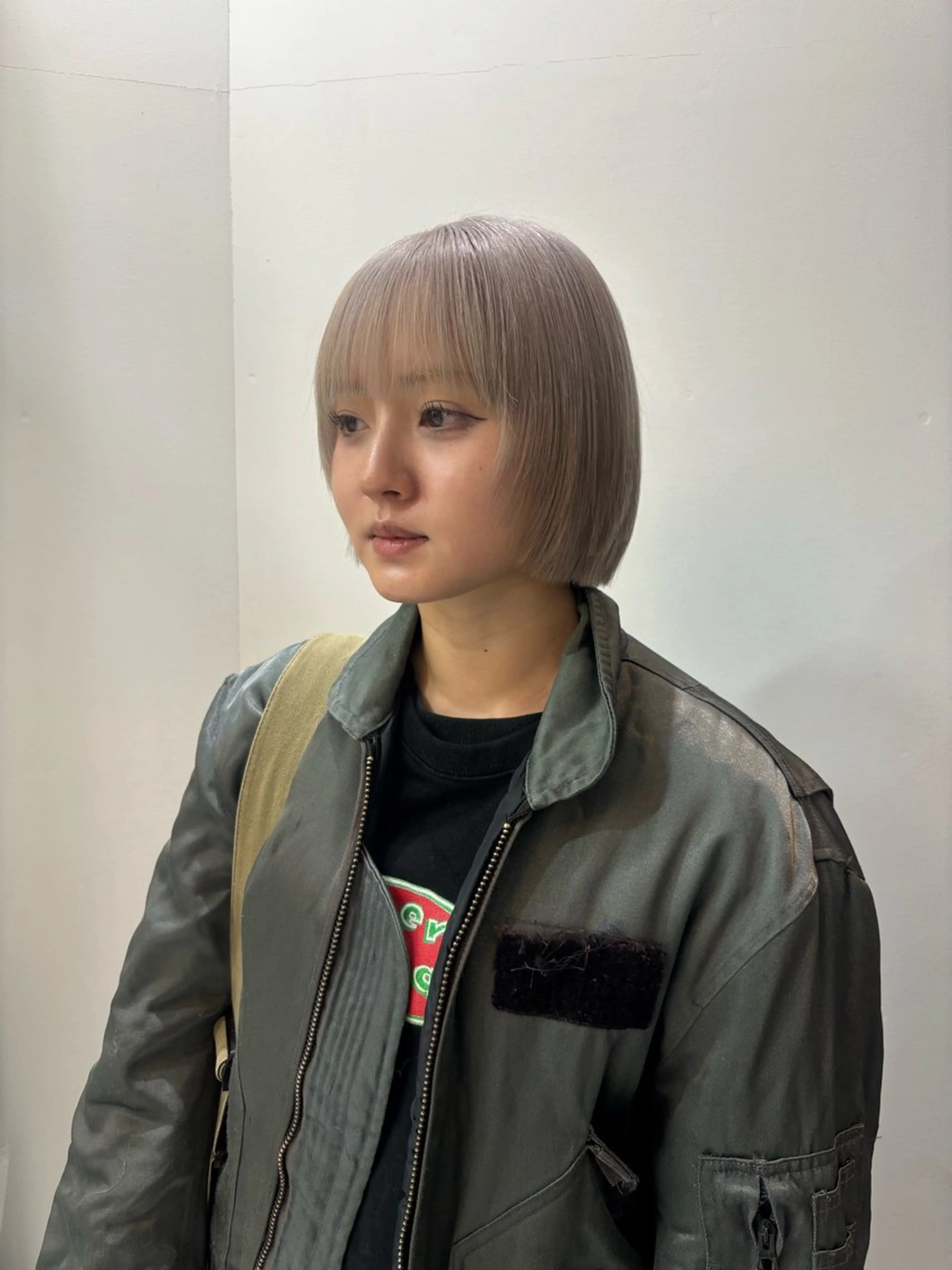 ショート カット ヘアカラー トリートメント ☘️かわいいハイトー ン☘️nonokaのヘアスタイル