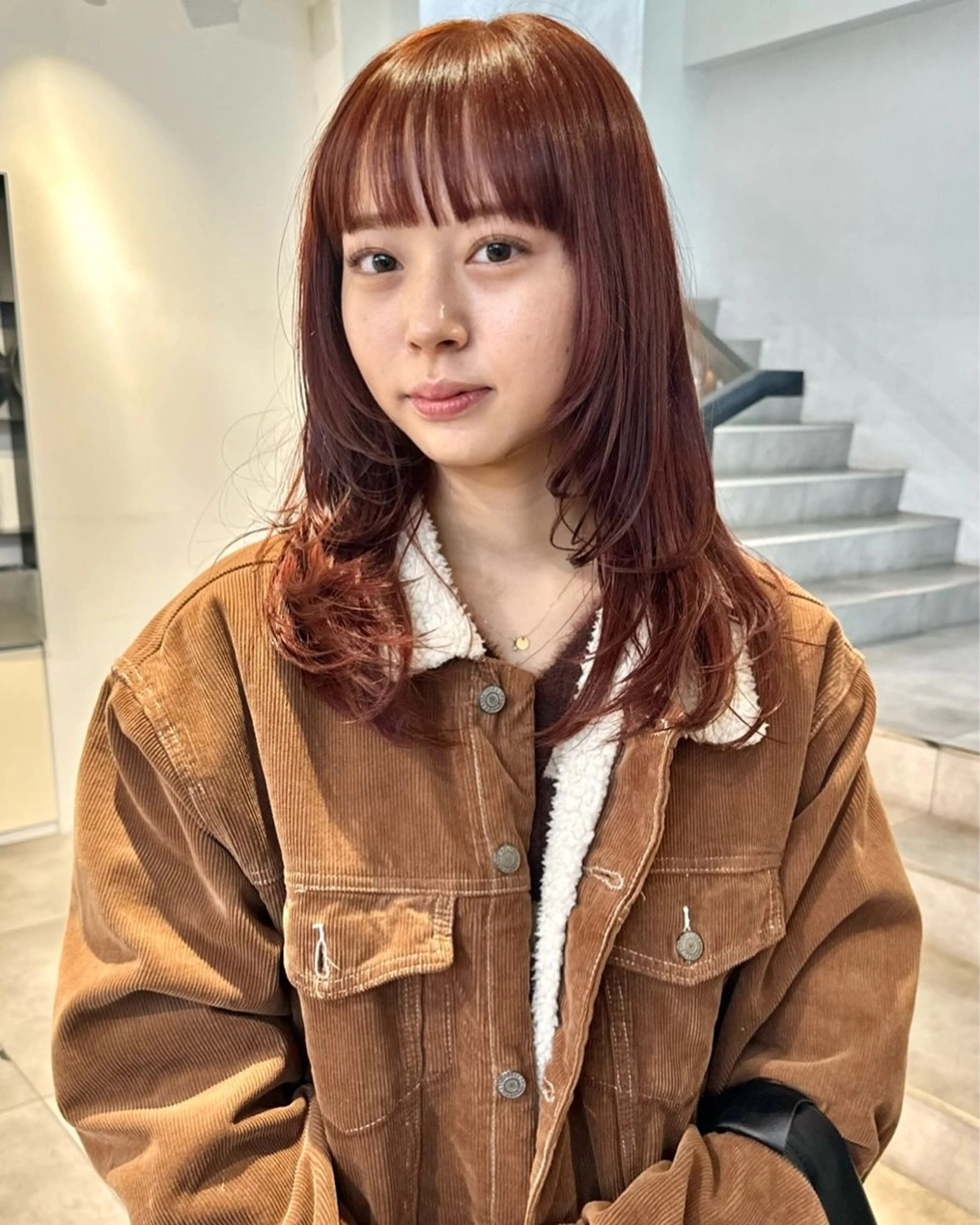 セミロング カラー ボルドーカラー レイヤーカット 顔周りカット/透明感 カラー✂️MEIのヘアスタイル