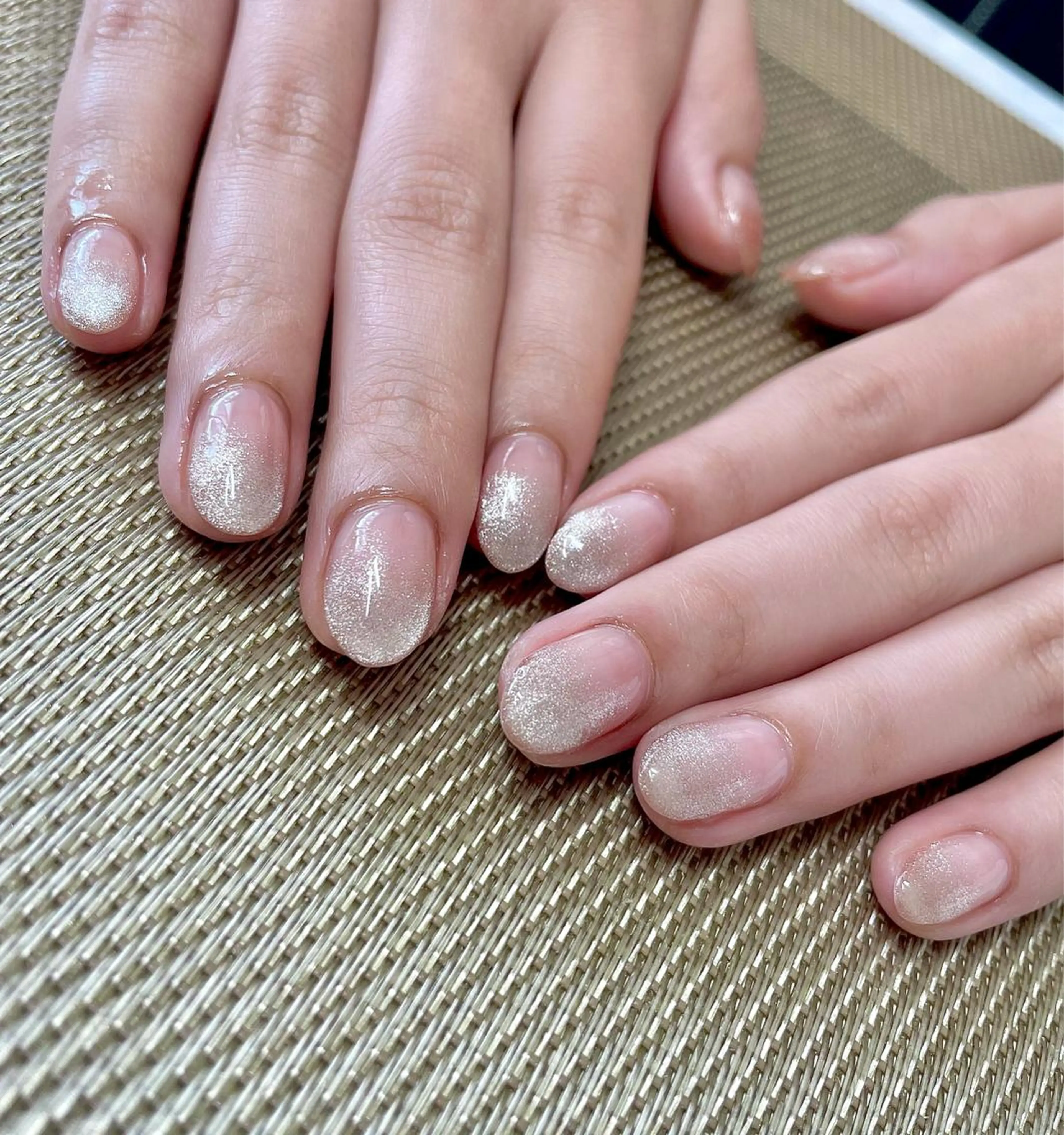 ネイル グラデーション マグネットネイル Up styleのネイルデザイン