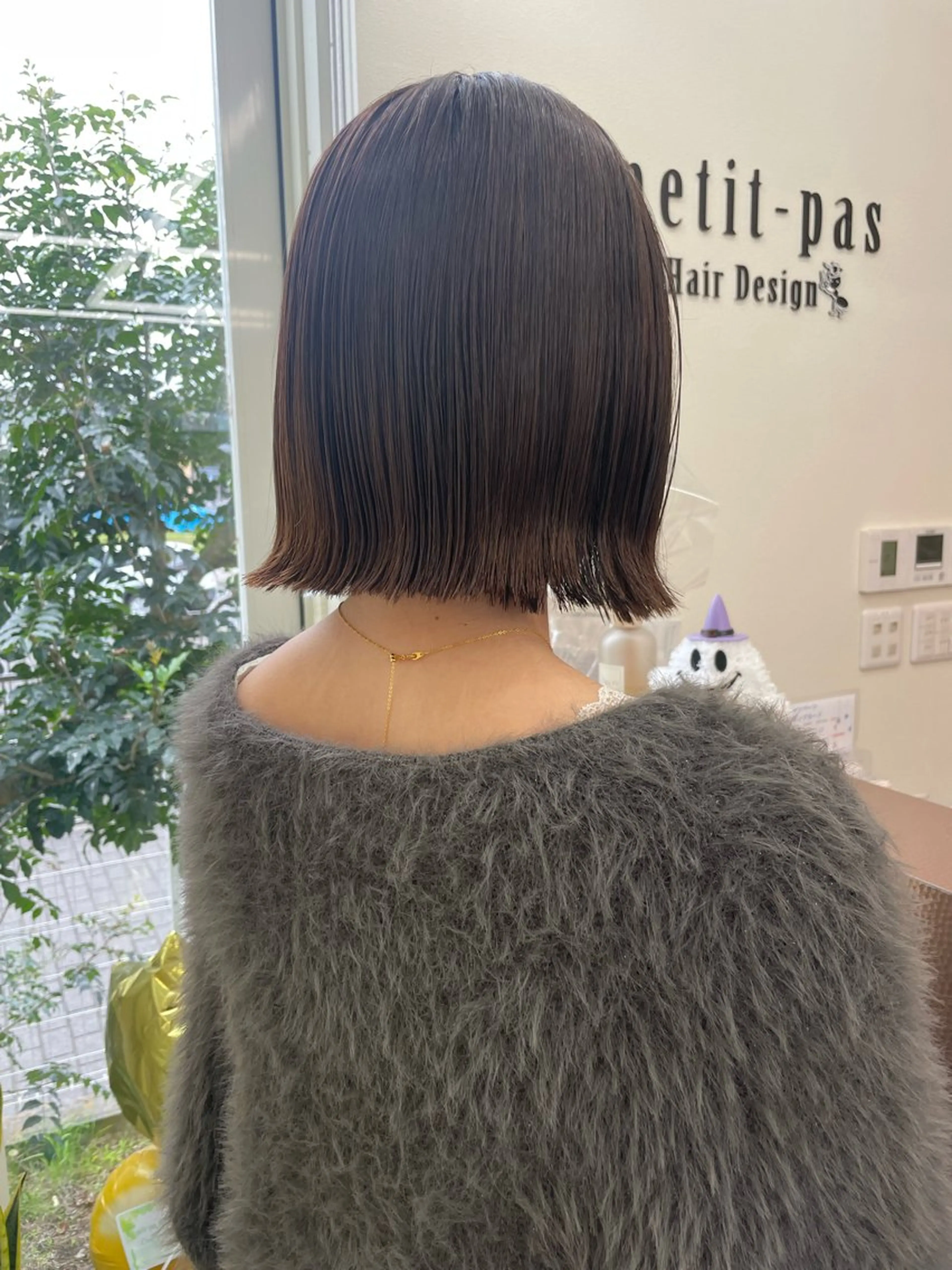 ミディアム カラー イヤリングカラー特化 🎀於曽能実夢のヘアスタイル