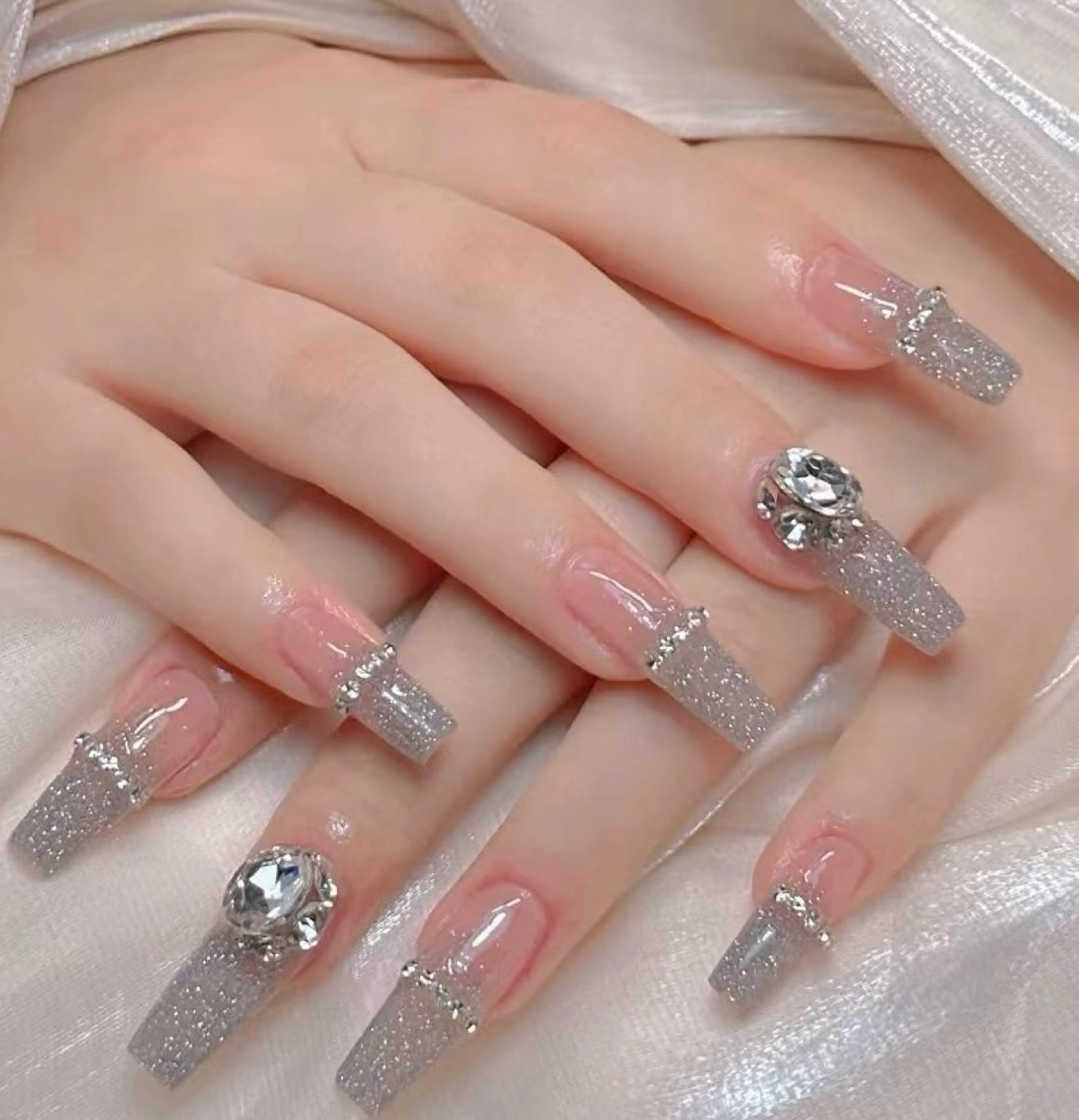 ネイル チークネイル 長さ出し フレンチネイル ガーリー 韓国ネイル sun nail池袋 モデル募集のネイルデザイン