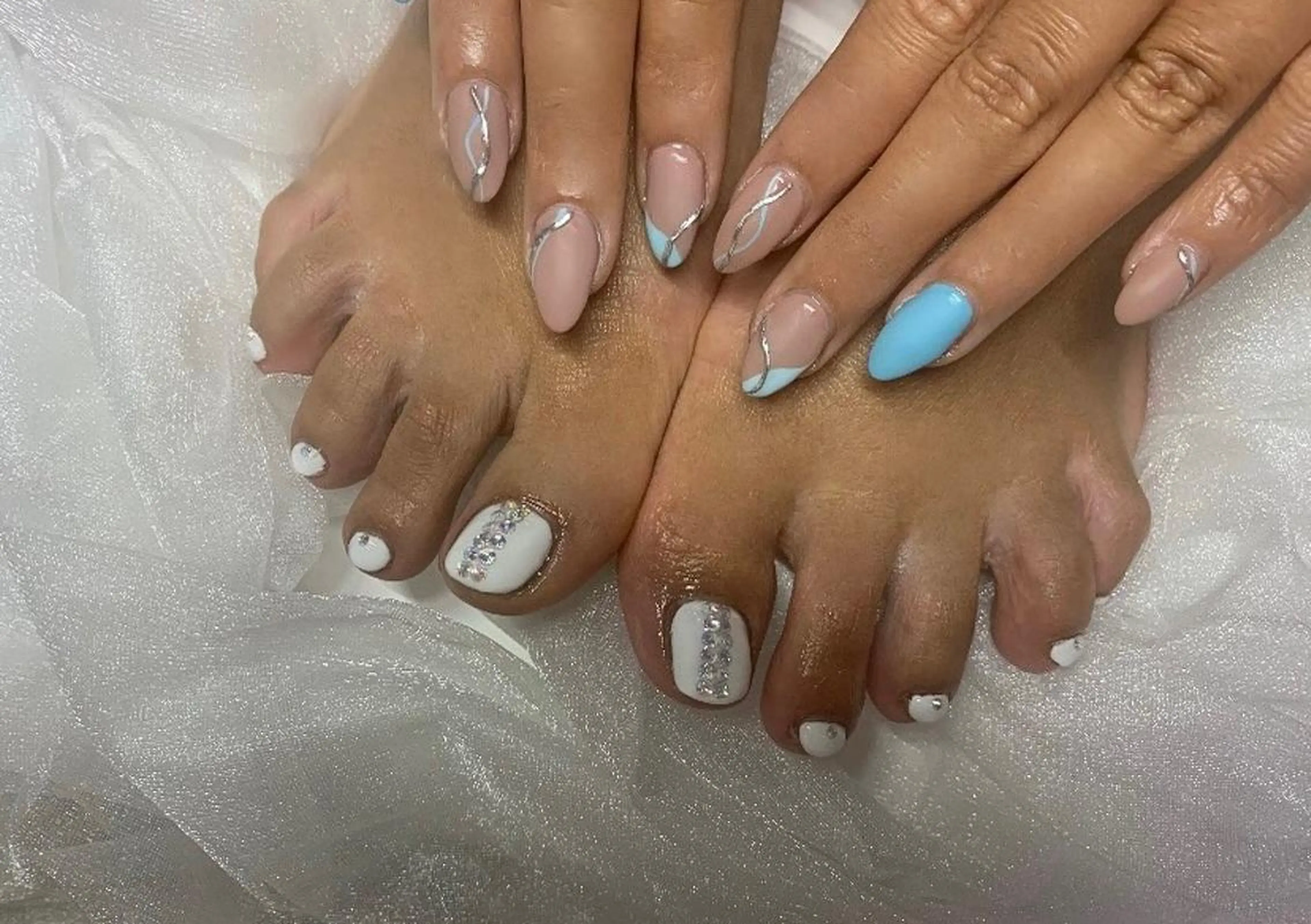 ネイル ストーンネイル Hair＆Esthe＆Nail　Garden所属・Garden Takeuchiのネイルデザイン