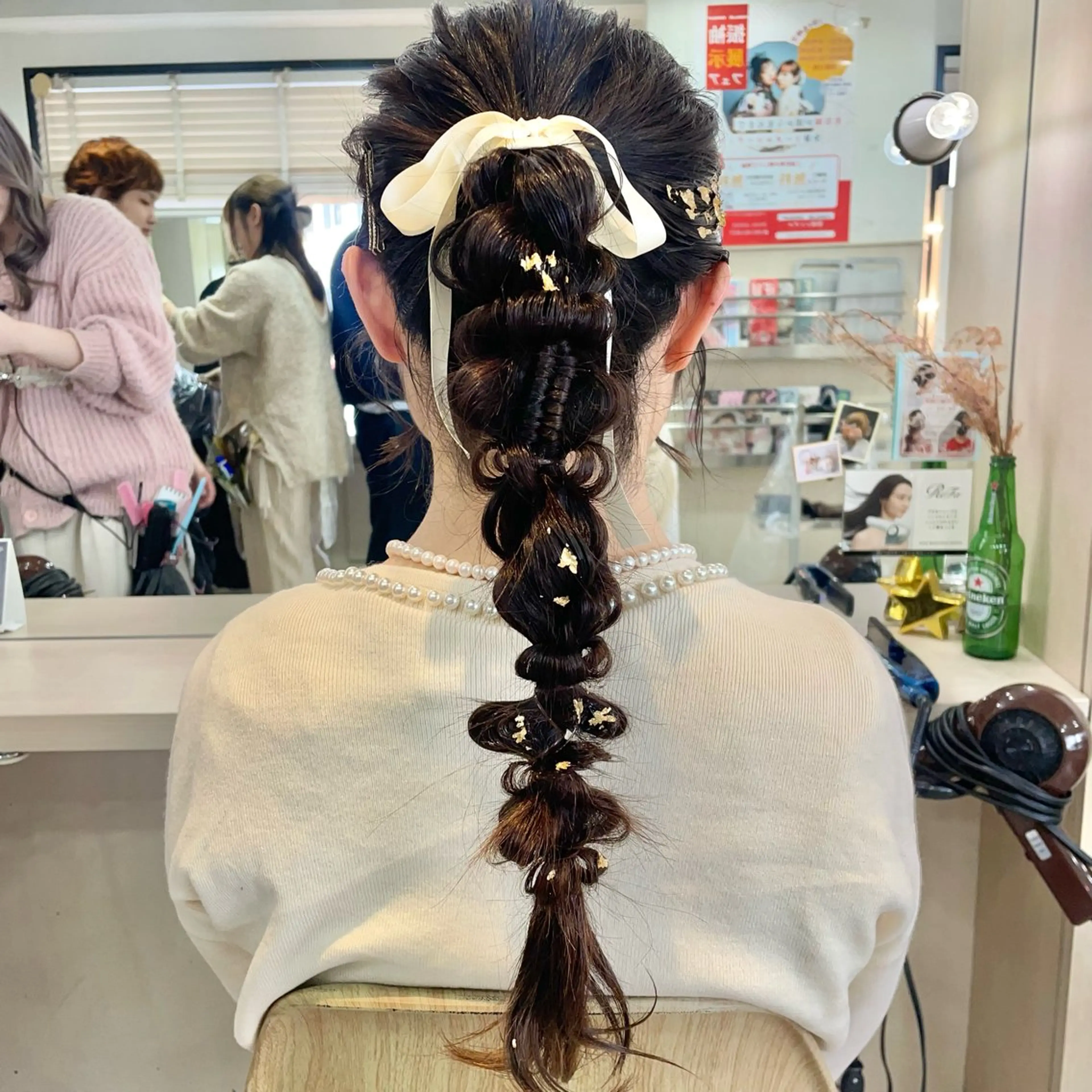 セミロング ヘアアレンジ 結婚式・ブライダル ヘアセット 横浜パーマ🌐 暖色カラー🍒もえかのヘアスタイル