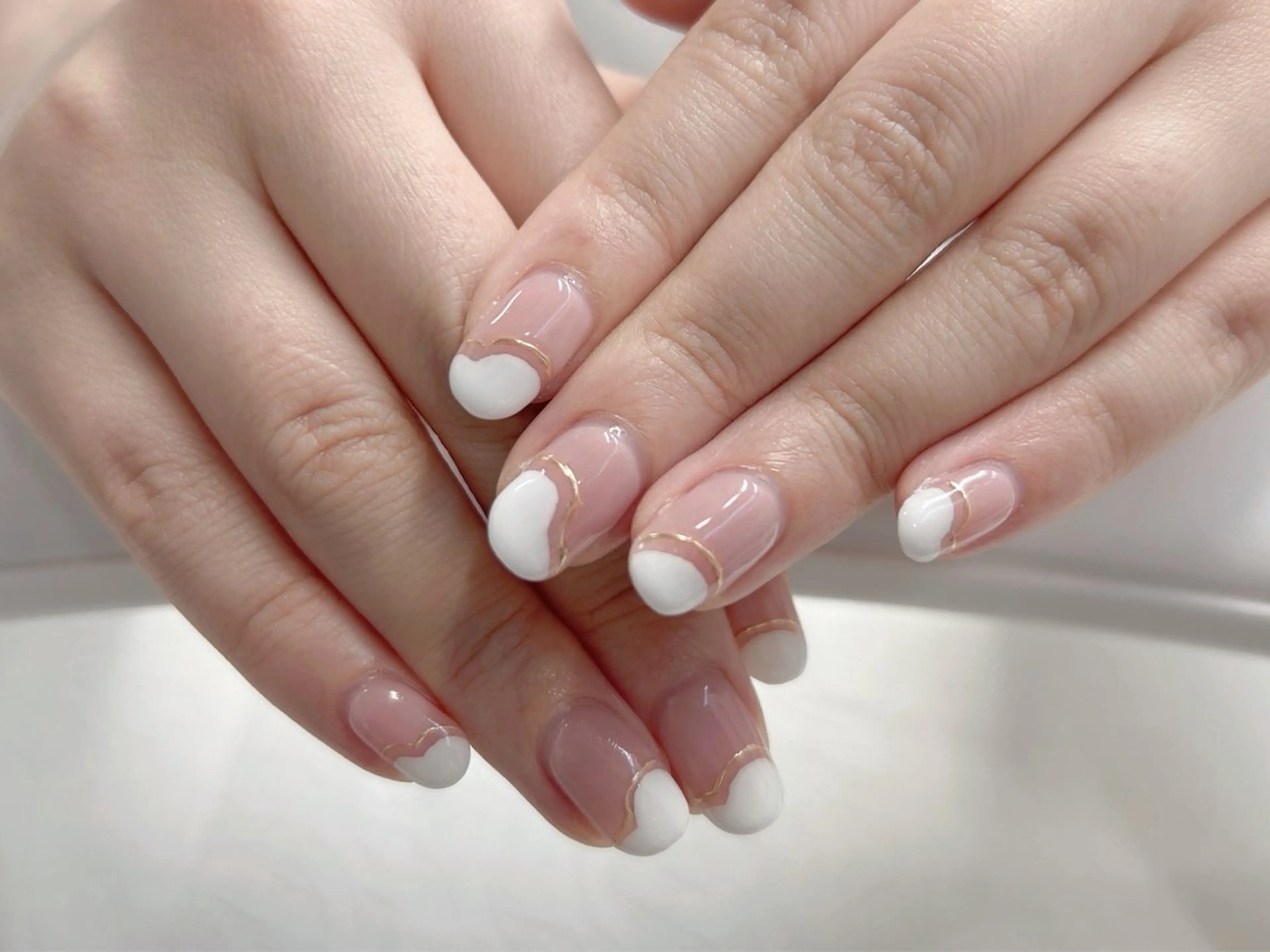 ネイル 桜ネイル フレンチネイル ミラーネイル ニュアンスネイル オフィスネイル ハンドネイル Forca total studio所属・Forca Airaのネイルデザイン