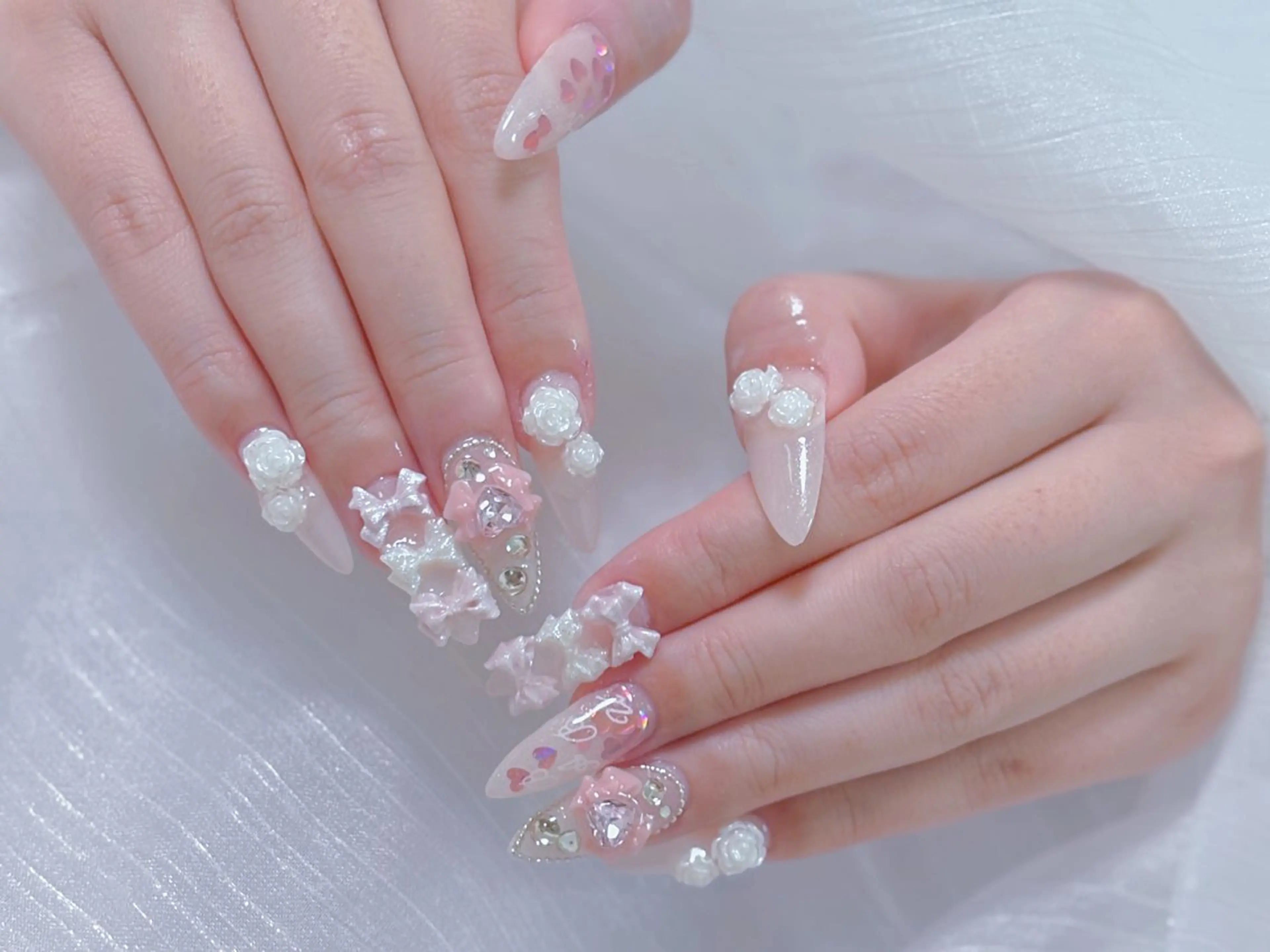 ネイル ハンドネイル ネイルサロンエクラ 🫧Shizukaのネイルデザイン