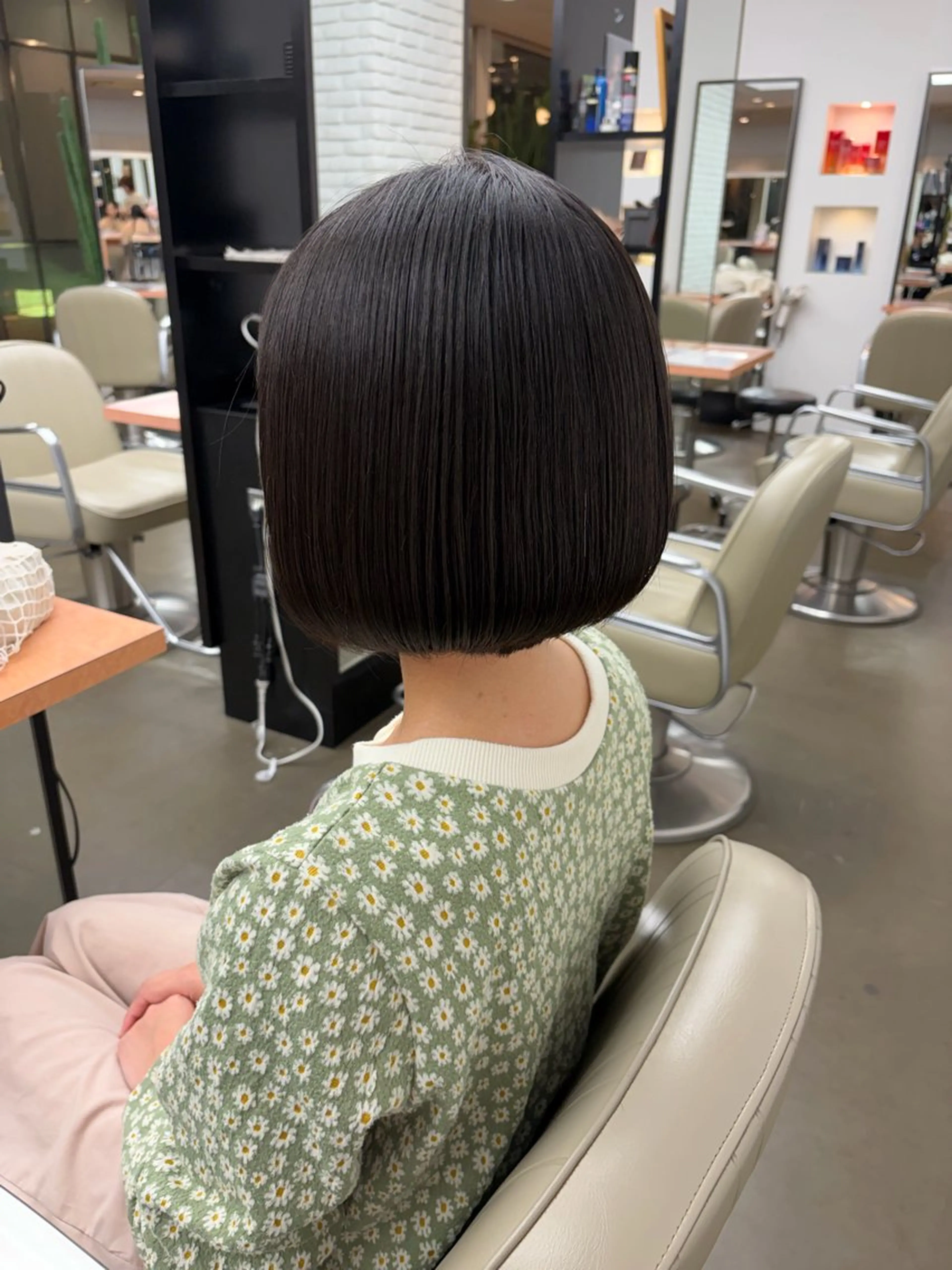 ショート ボブ DIFINOaoyama所属・Ayaka/ボブ/ 透明感カラー/表参道のヘアスタイル