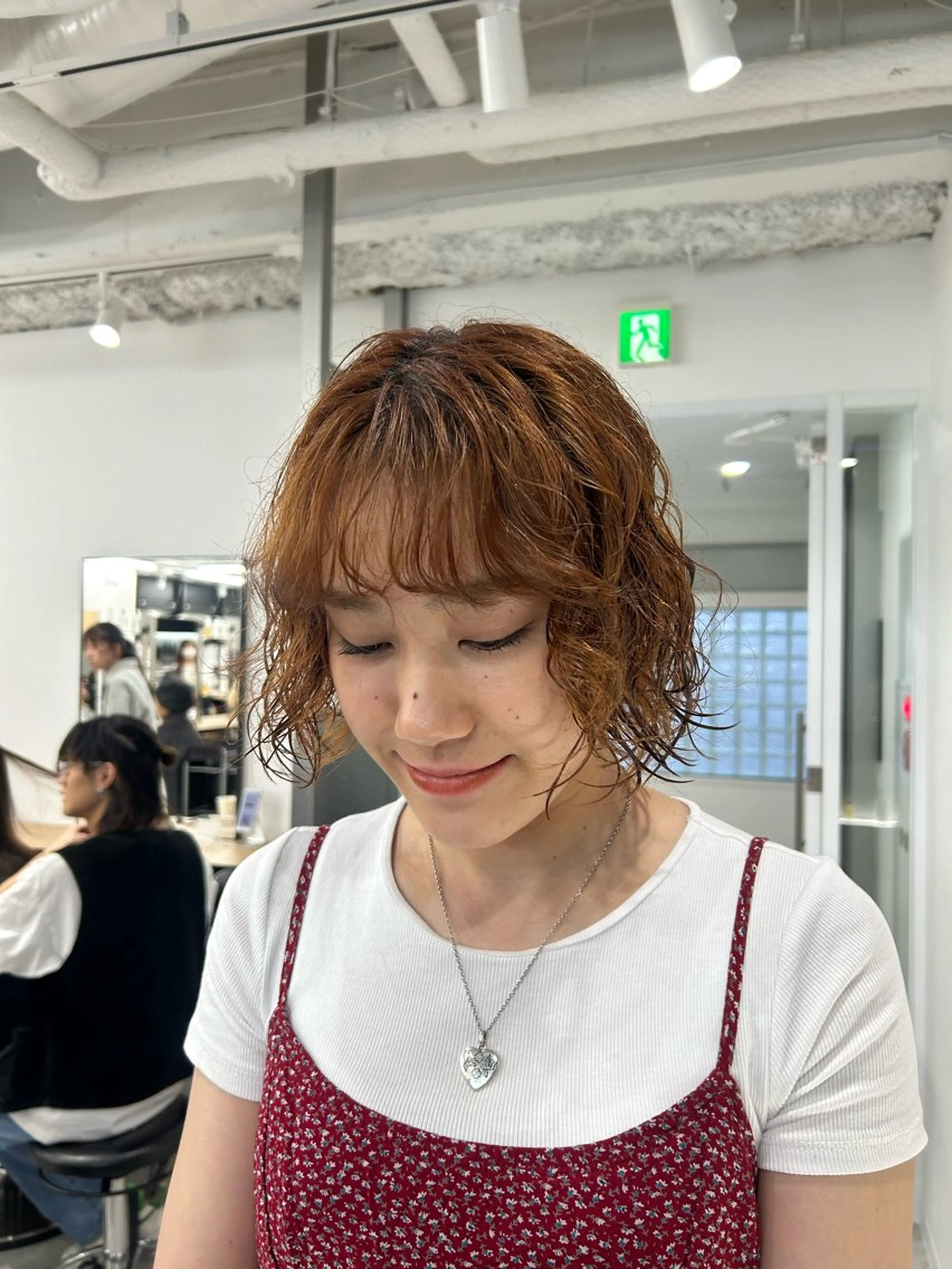 ショート カラー 愛結 暖色カラー🎀🩰のヘアスタイル