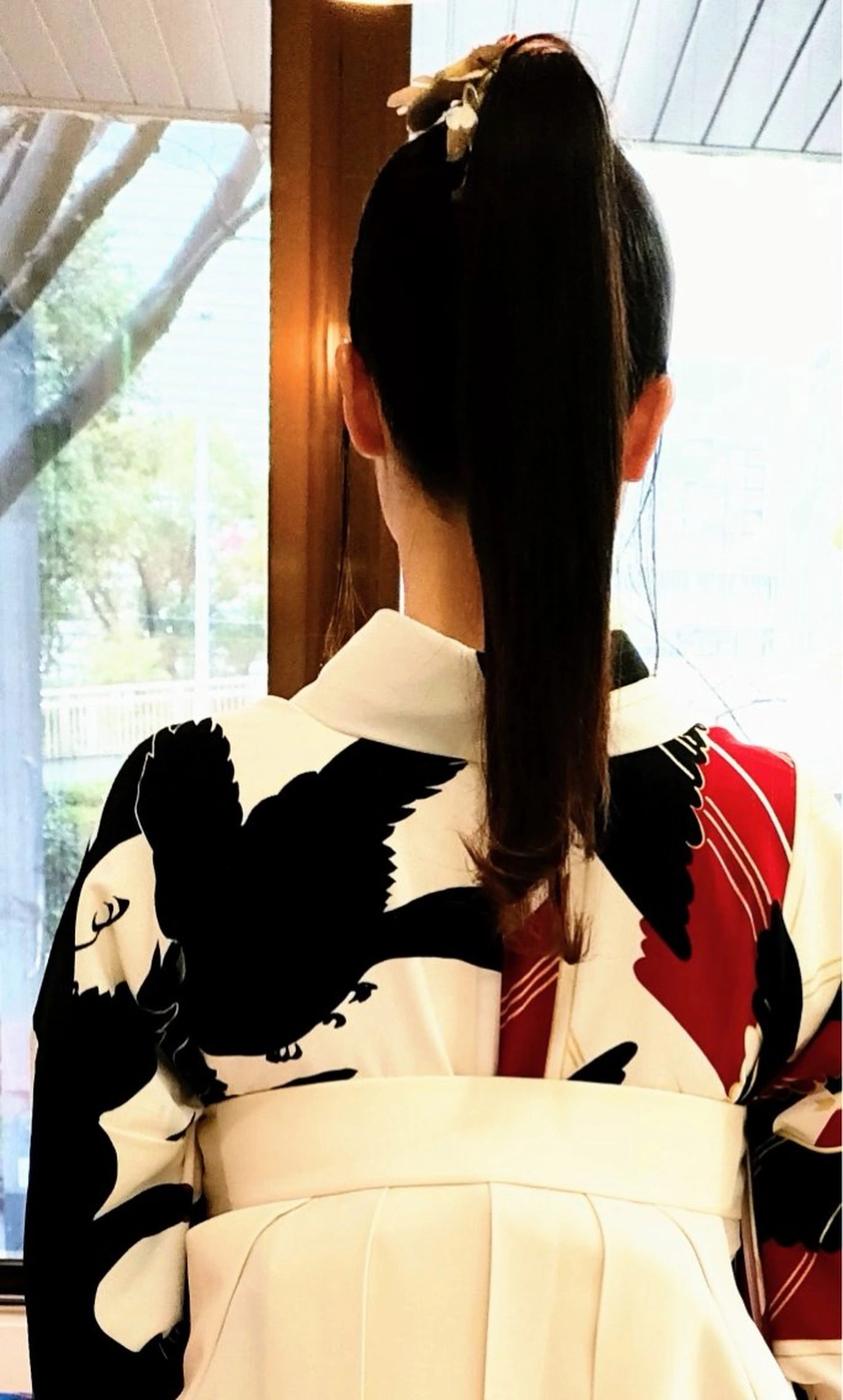 ロング ヘアアレンジ au美容室所属・au栄矢場町 水素髪質改善Tのヘアスタイル