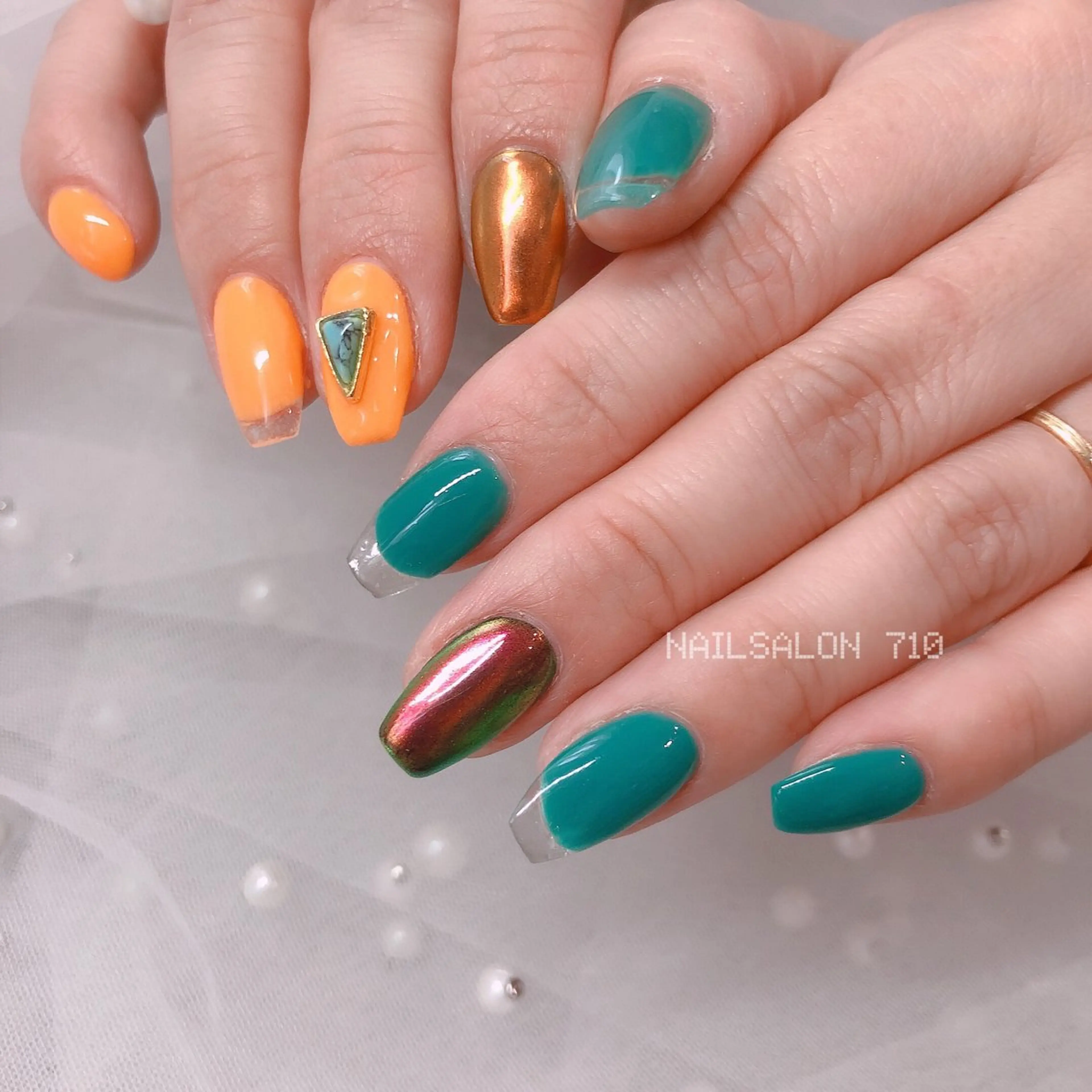 ネイル ハンドネイル フットネイル ナナイチゼロ I.Naoのネイルデザイン