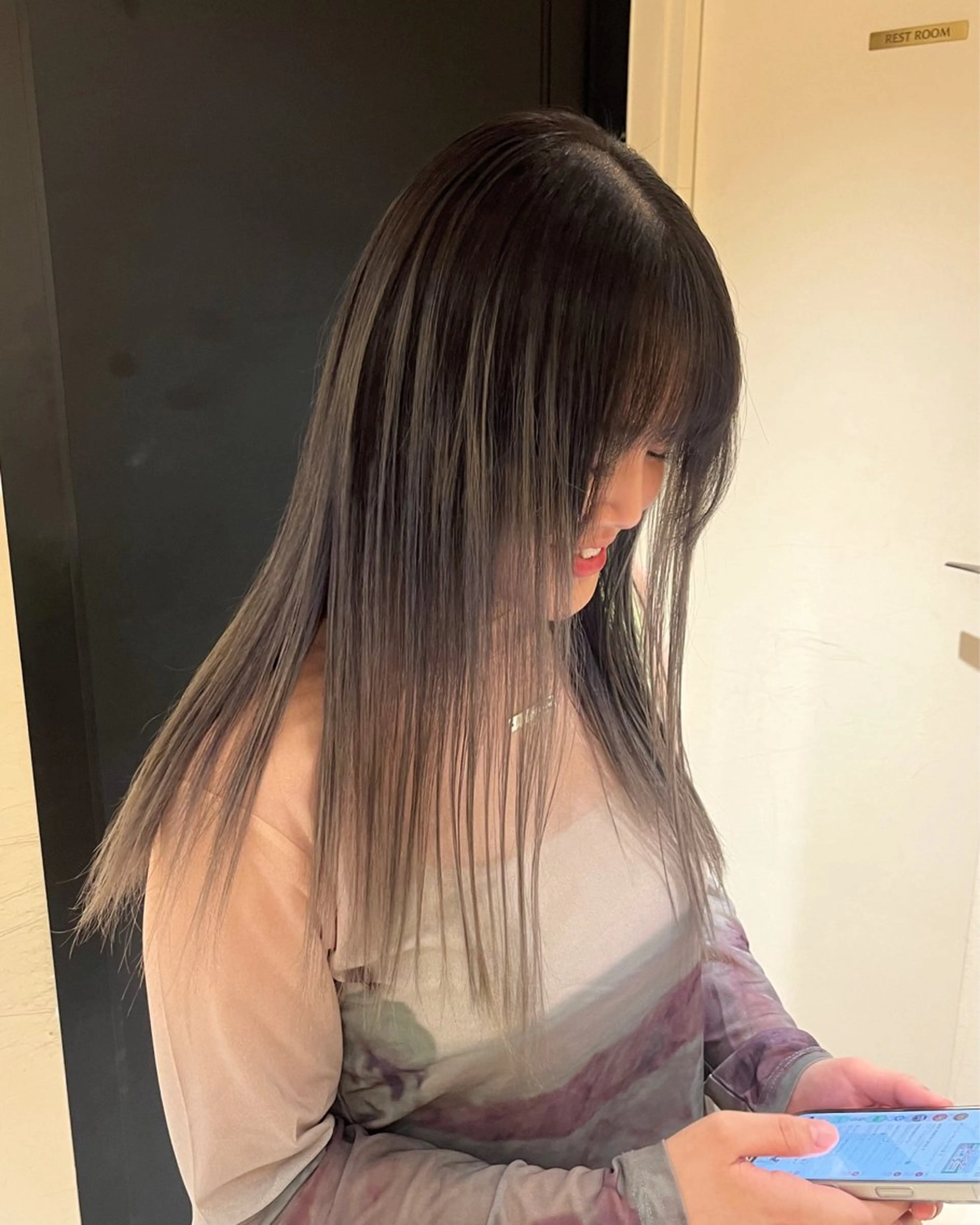 ロング カラー ヘアカラー トリートメント ナミ🩶暗髪/暖色 ❤️/透明感/縮毛のヘアスタイル