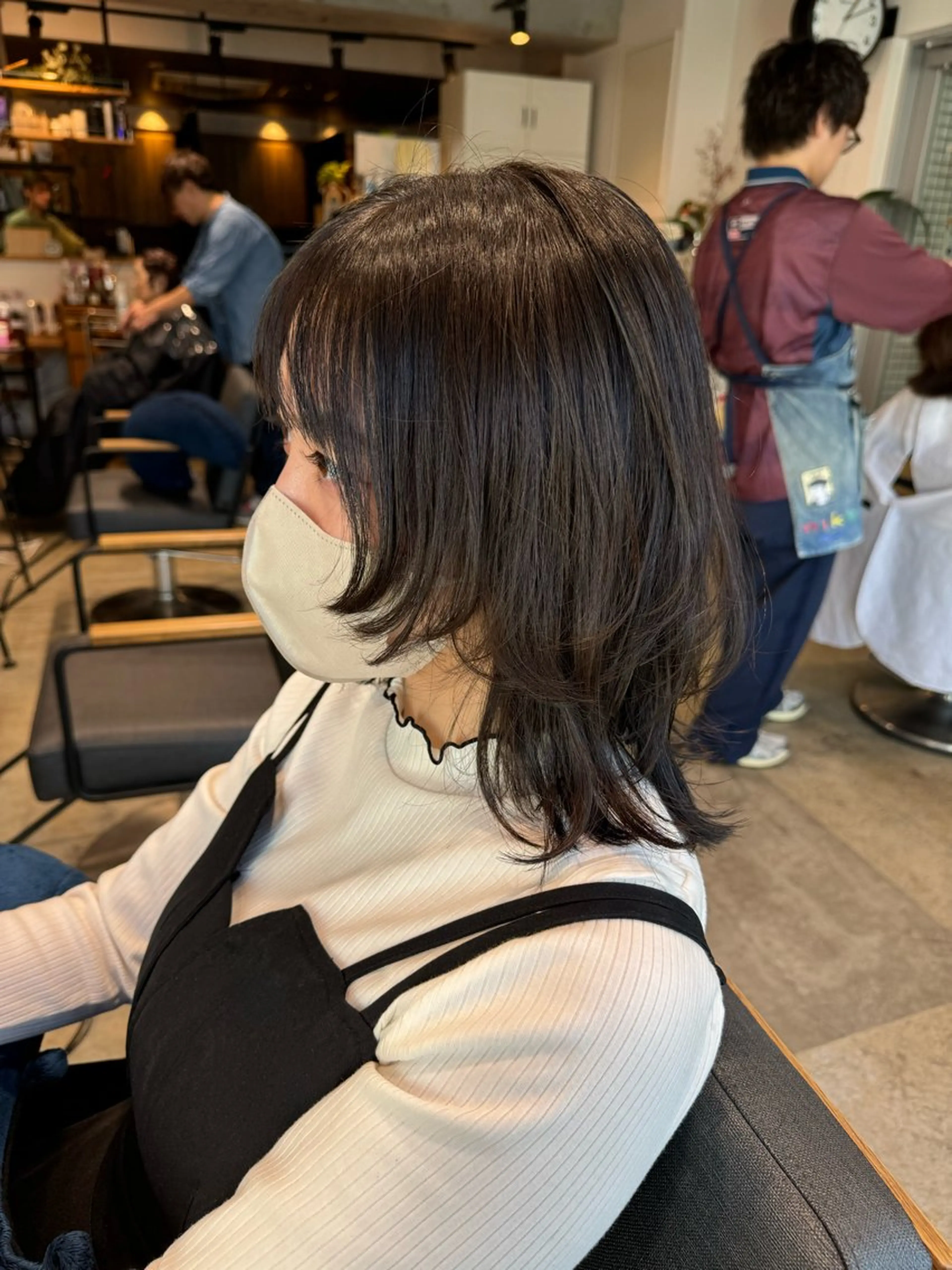 ミディアム カラー ミディアムレイヤー ダークグレー レイヤーカット カット レイヤー/大人ボブ 渡邉【日吉美容室】のヘアスタイル