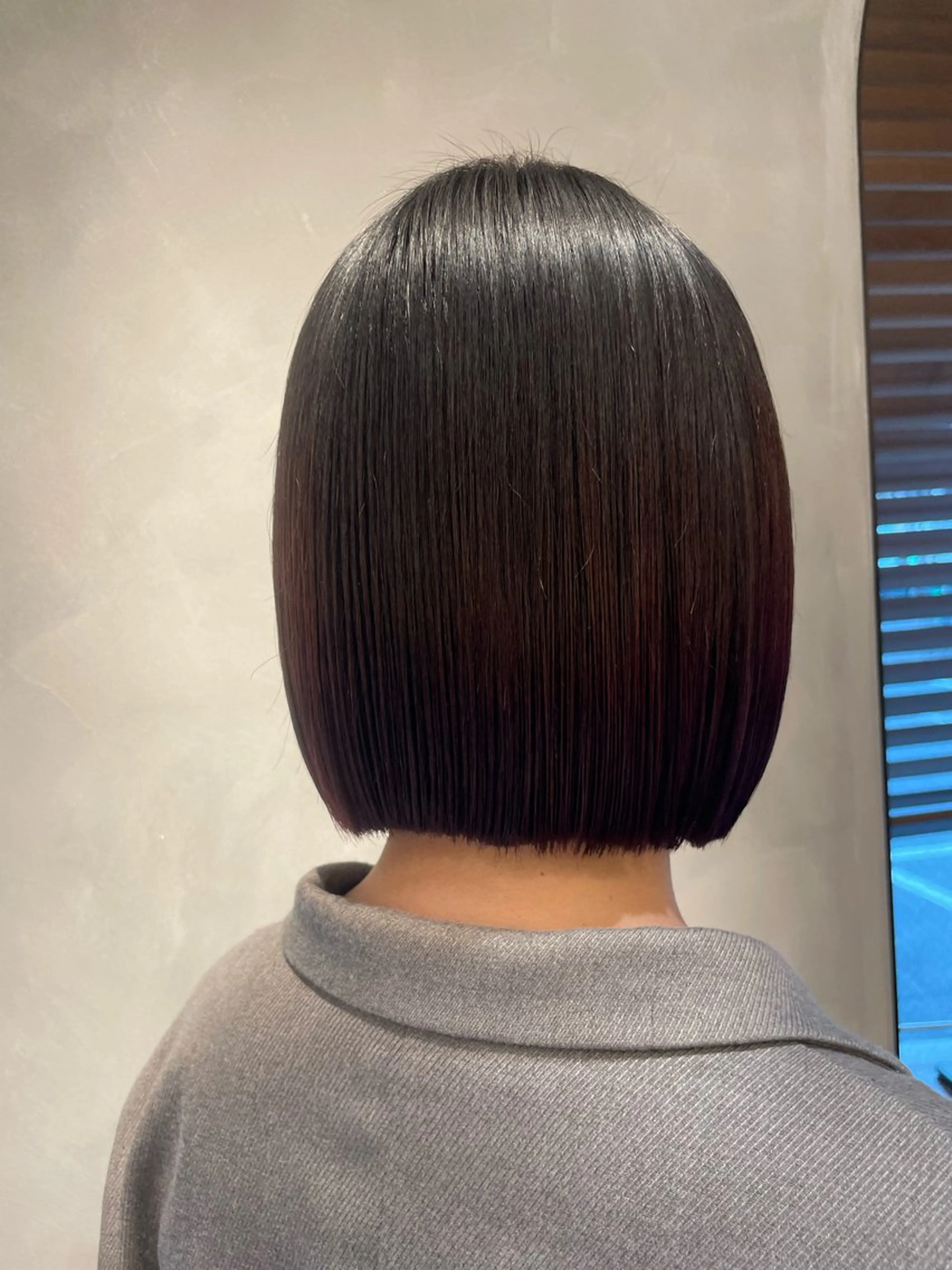 ショート 切りっぱなしボブ ボブ 畠山 莉緒のヘアスタイル