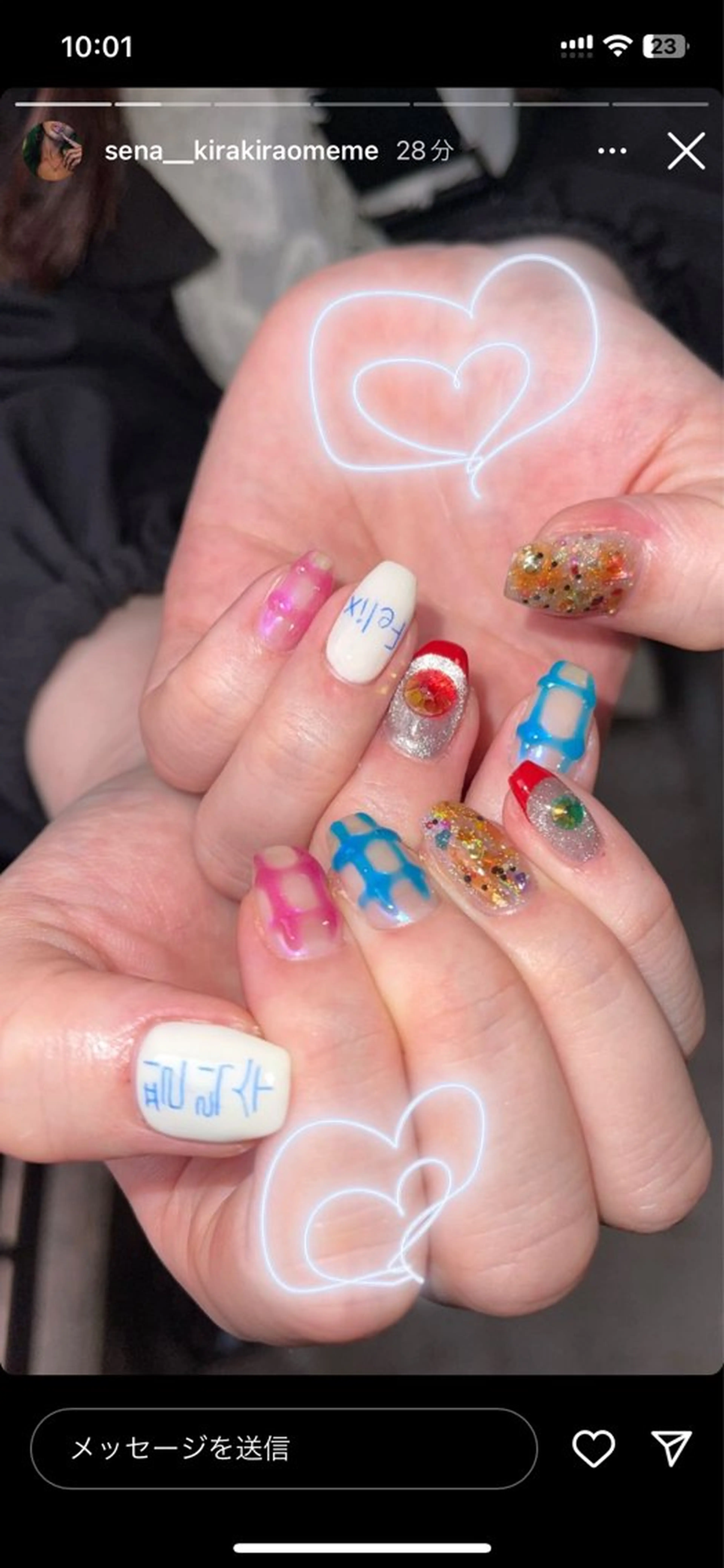 ネイル NAIL ✴︎キラキラオメメのネイルデザイン
